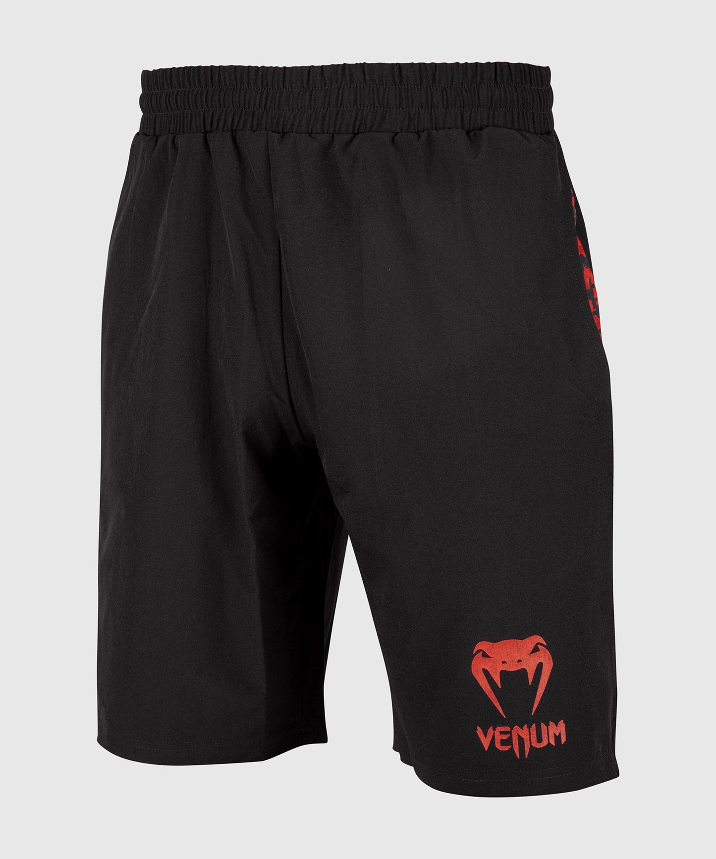 Venum Classic トレーニングショーツ - ブラック/レッド