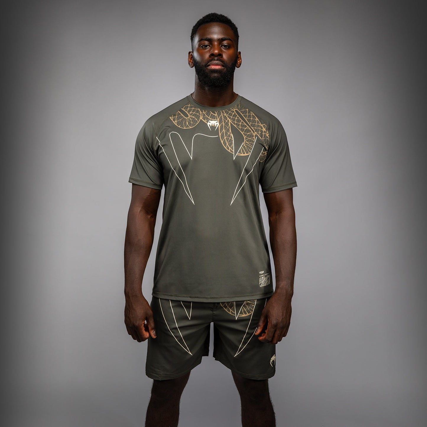 Venum Serpenti Dry Tech Tシャツ – カーキ/ブロンズ/アイボリー