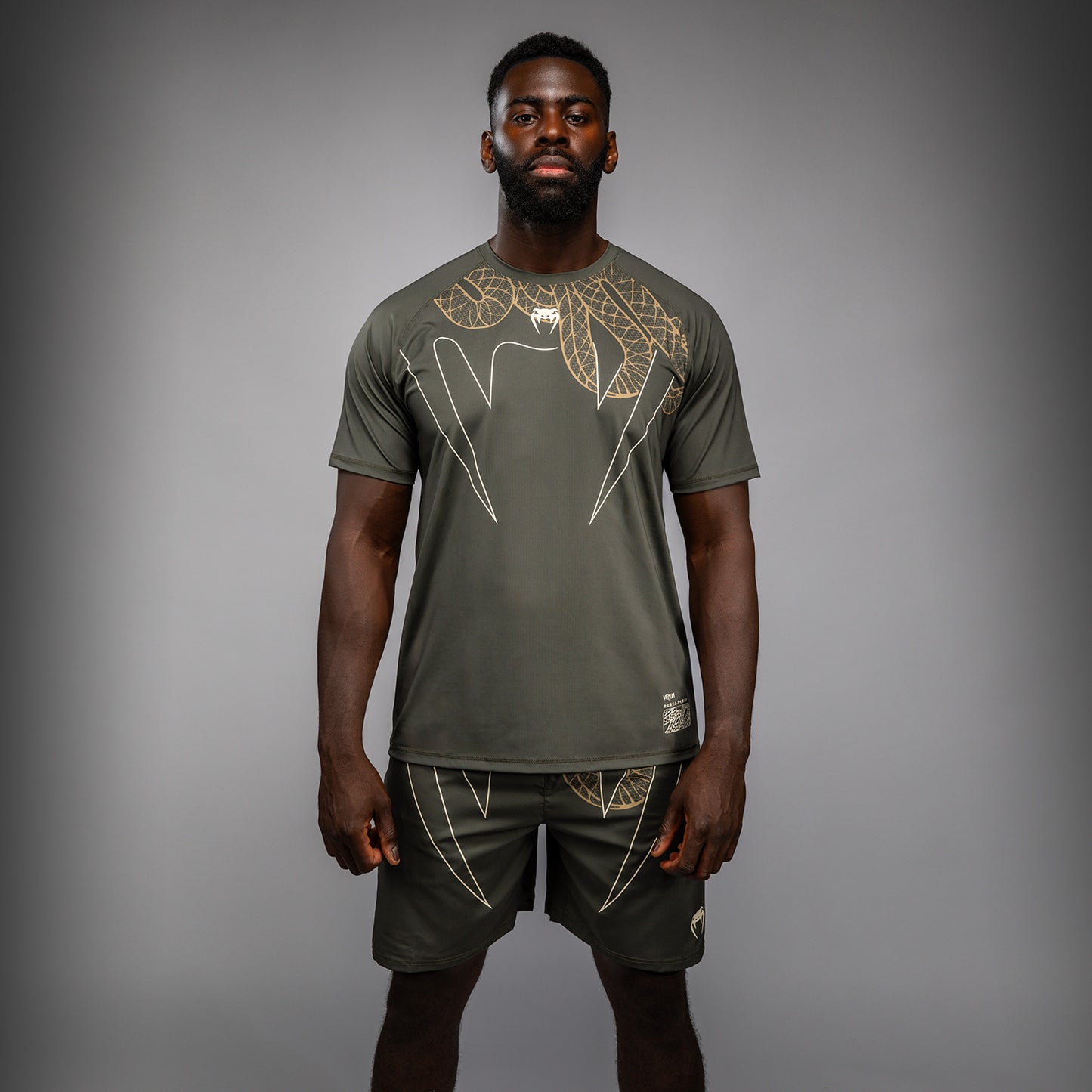 Venum Serpenti Dry Tech Tシャツ – カーキ/ブロンズ/アイボリー