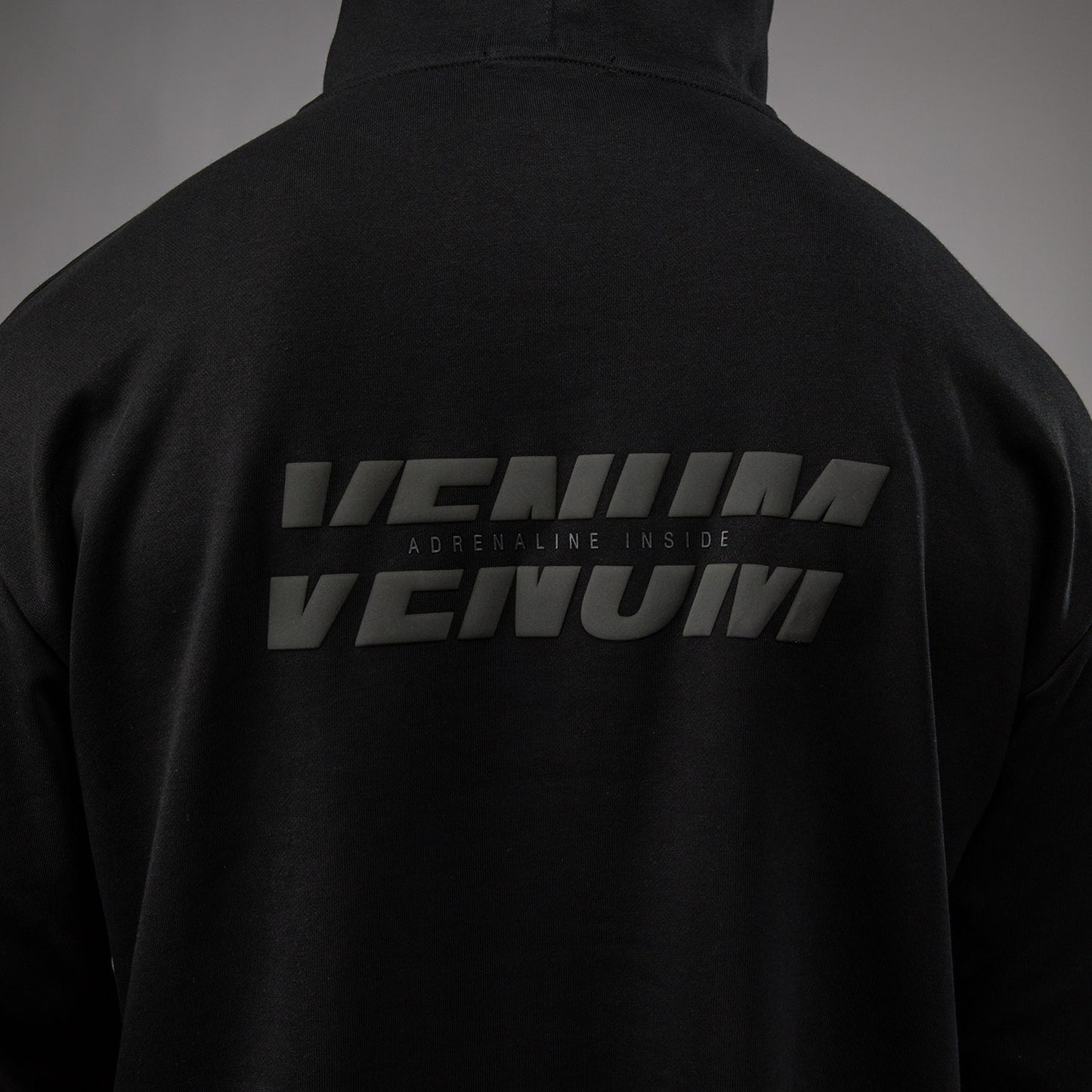 Venum Divide フーディ - ブラック