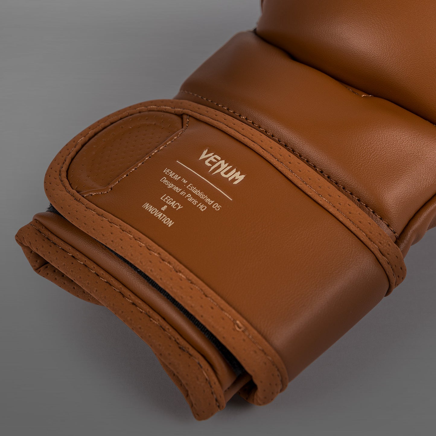 Venum Impact Evo MMAグローブ - Havana