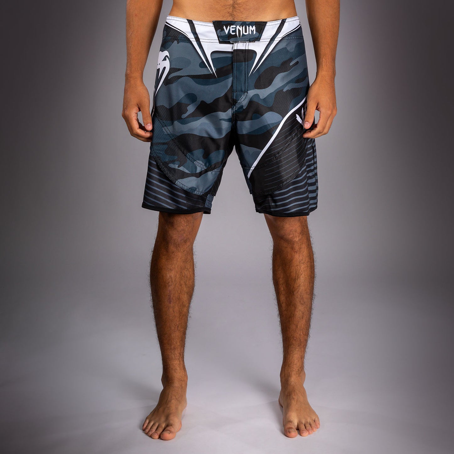 Venum Camo Hero ファイトショーツ - ダークネイビー/ブルー