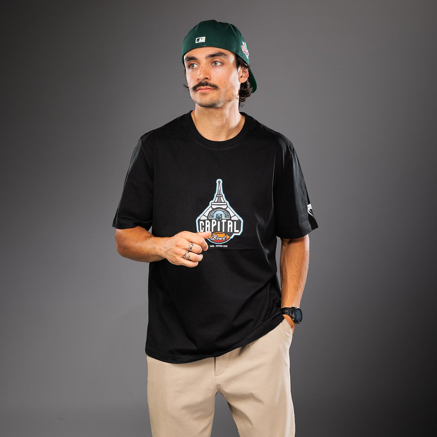 Venum X Capital Bowl Tシャツ – ブラック