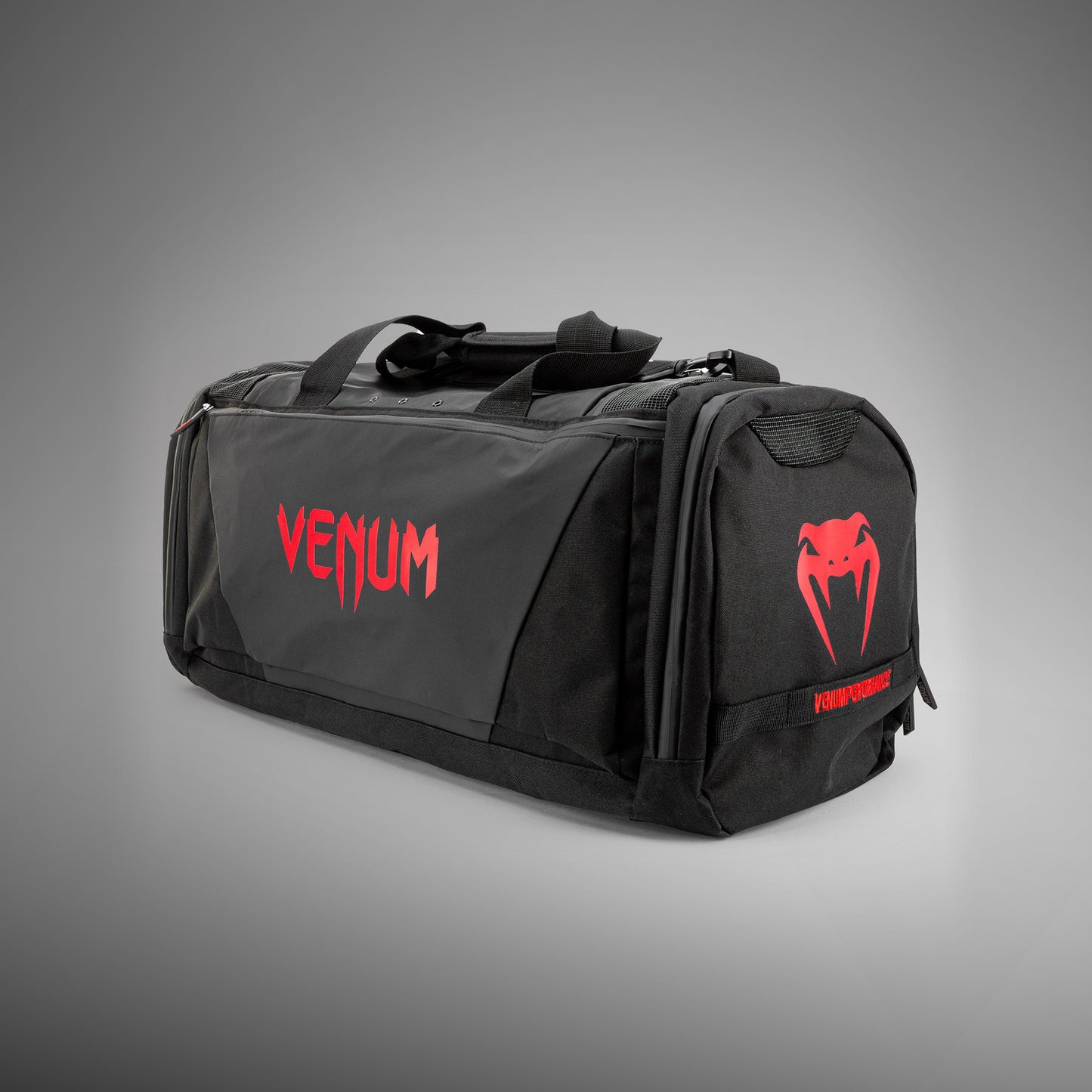 Venum Trainer Lite Evo スポーツバッグ - ブラック/レッド