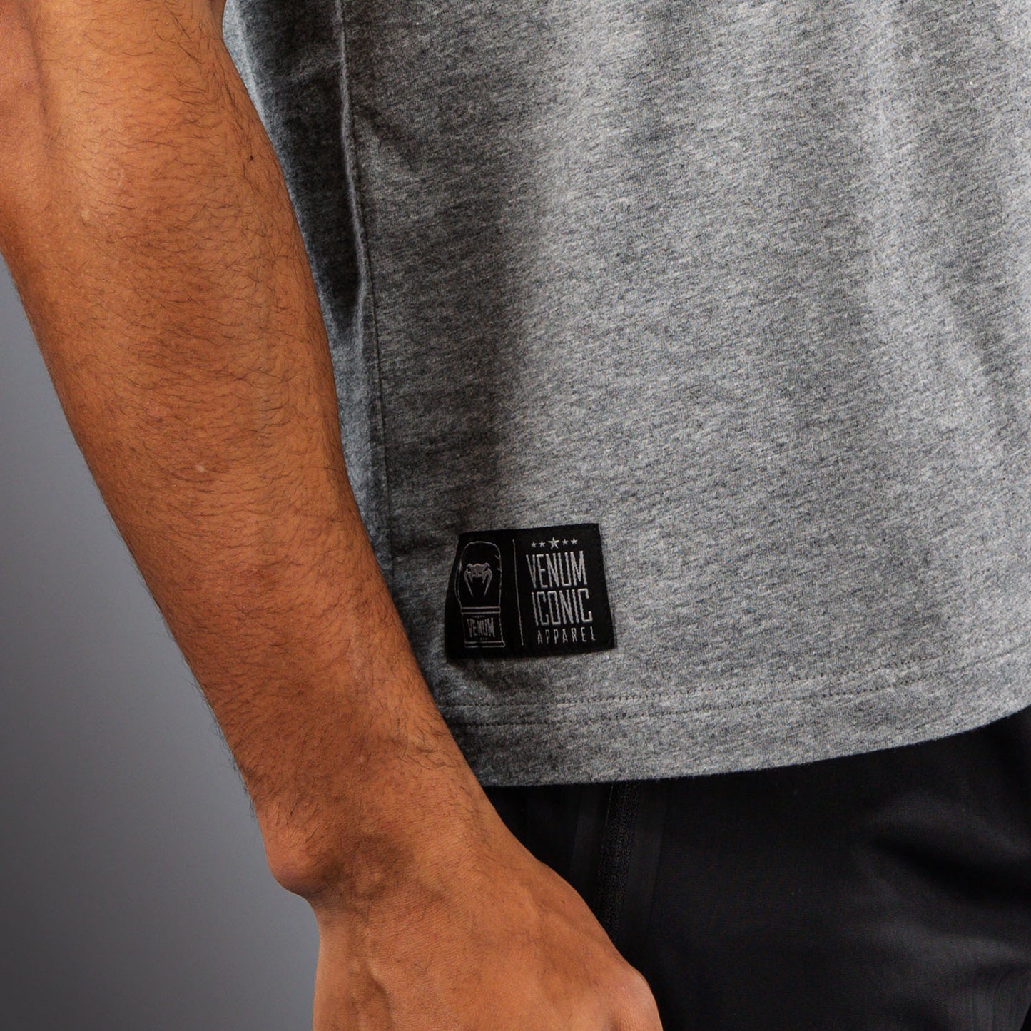 Venum Fight Icon コットンTシャツ - ライトヘザーグレー