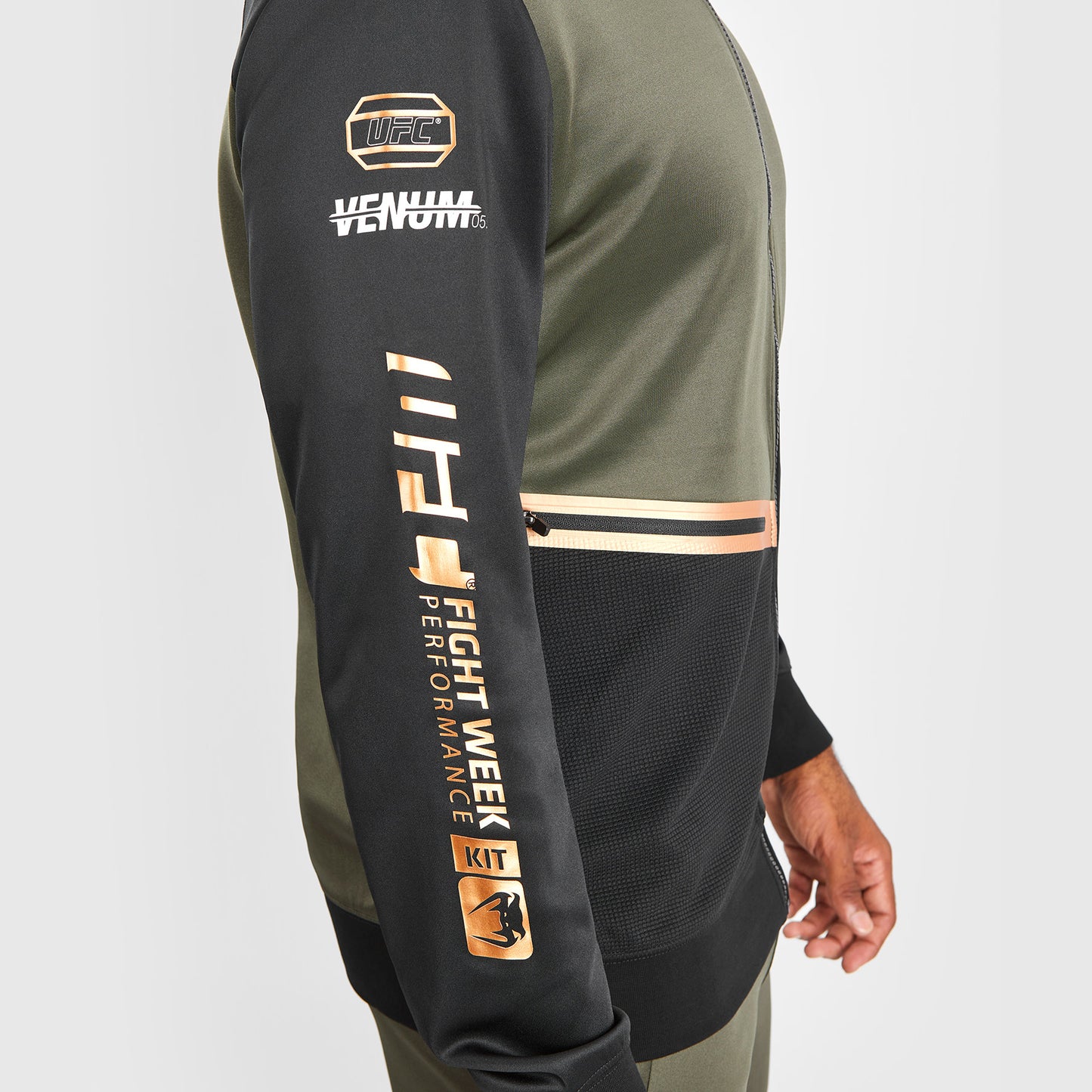 UFC Adrenaline by Venum Fight Week メンズ・ジップ・フーディ - カーキ／ブロンズ