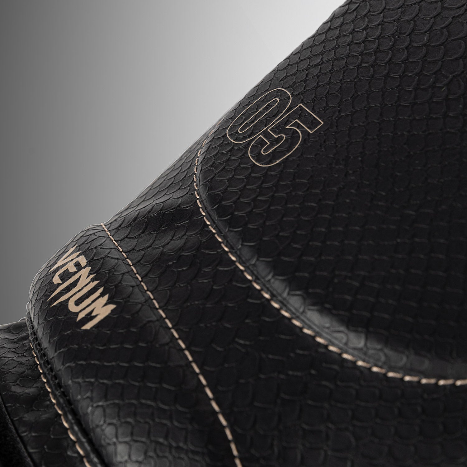 82c3a05bf5610b1b35a940a1e50005