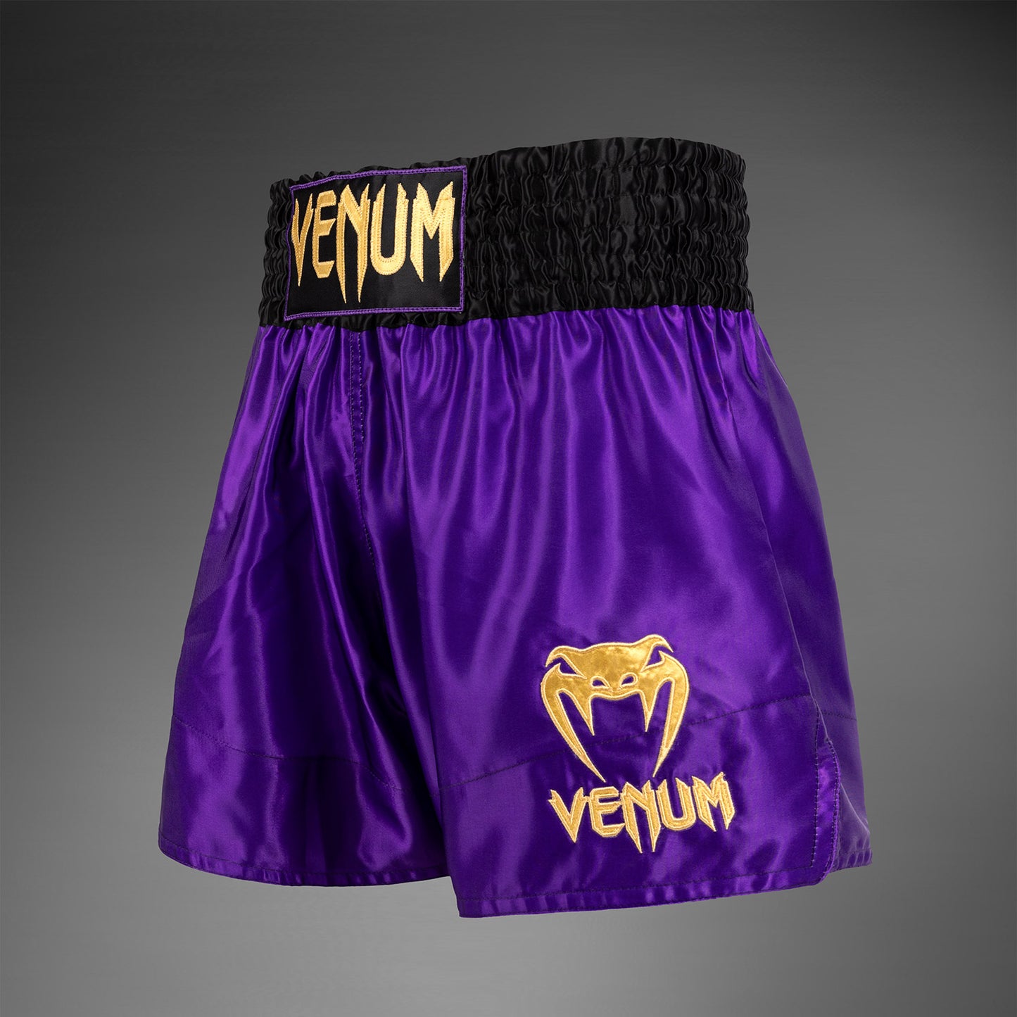 Venum Classic Muay Thai Shorts - ダークパープル