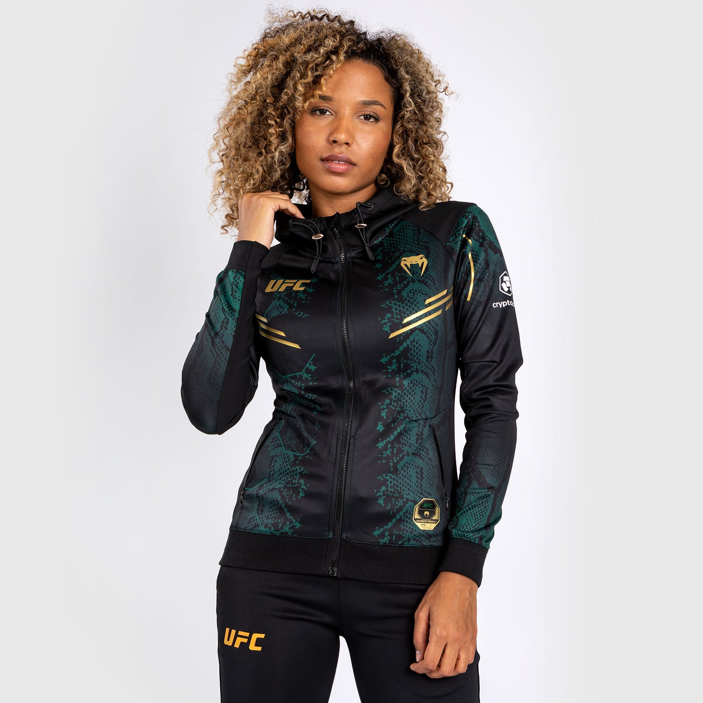 UFC Adrenaline by Venum Authentic Fight Night ウィメンズ・ウォークアウト・フーディ- Emerald Edition - グリーン/ブラック/ゴールド