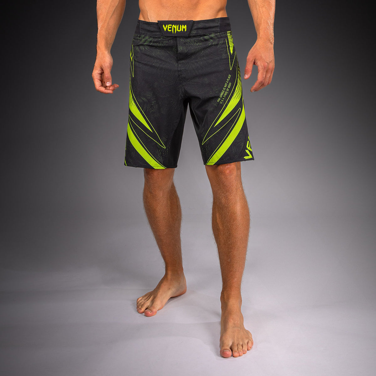 Venum Amazonia Reborn MMAショーツ - ブラック/グリーン