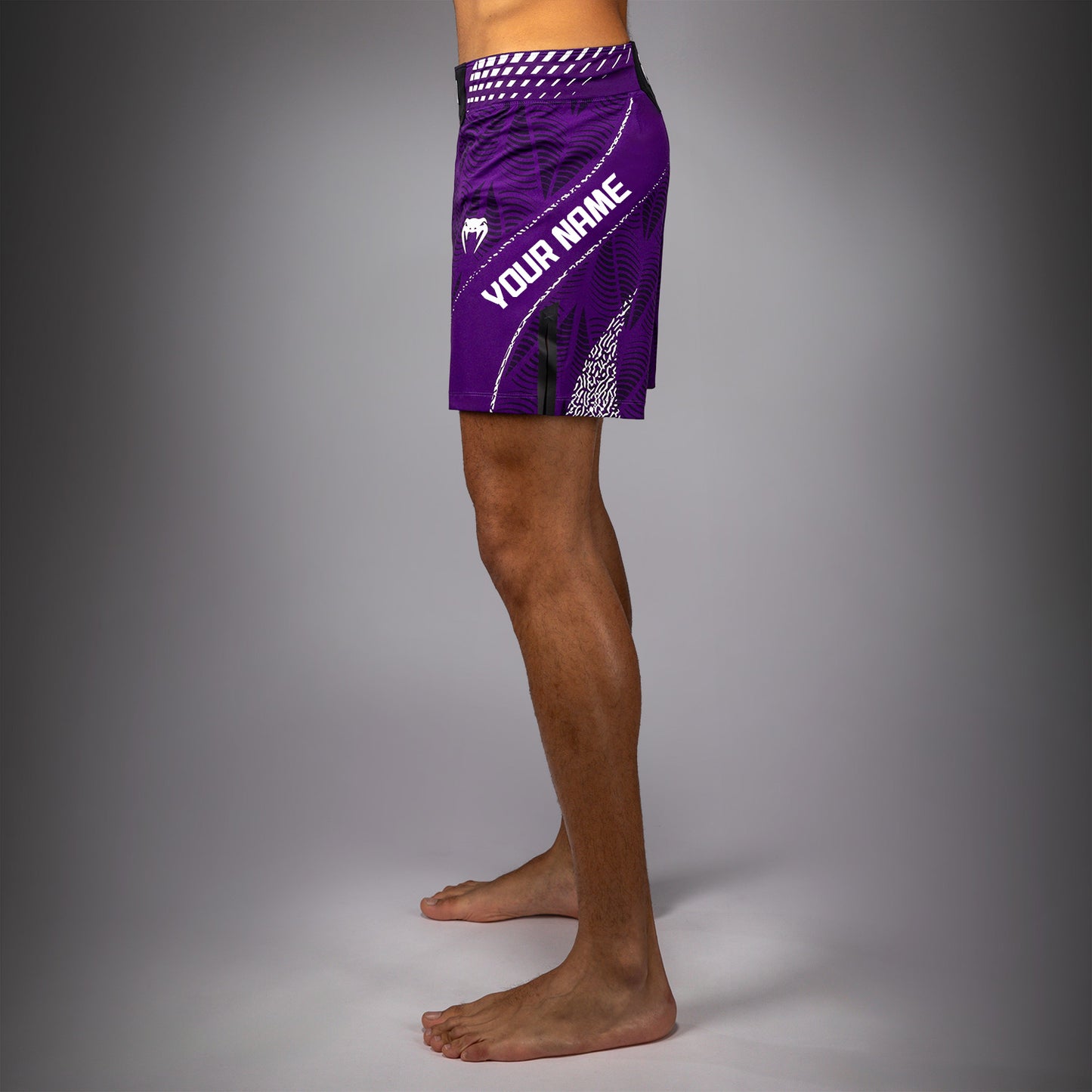 UFC Zenith by Venum Authentic Fight Night ショートフィットファイトショーツ メンズ - パープル