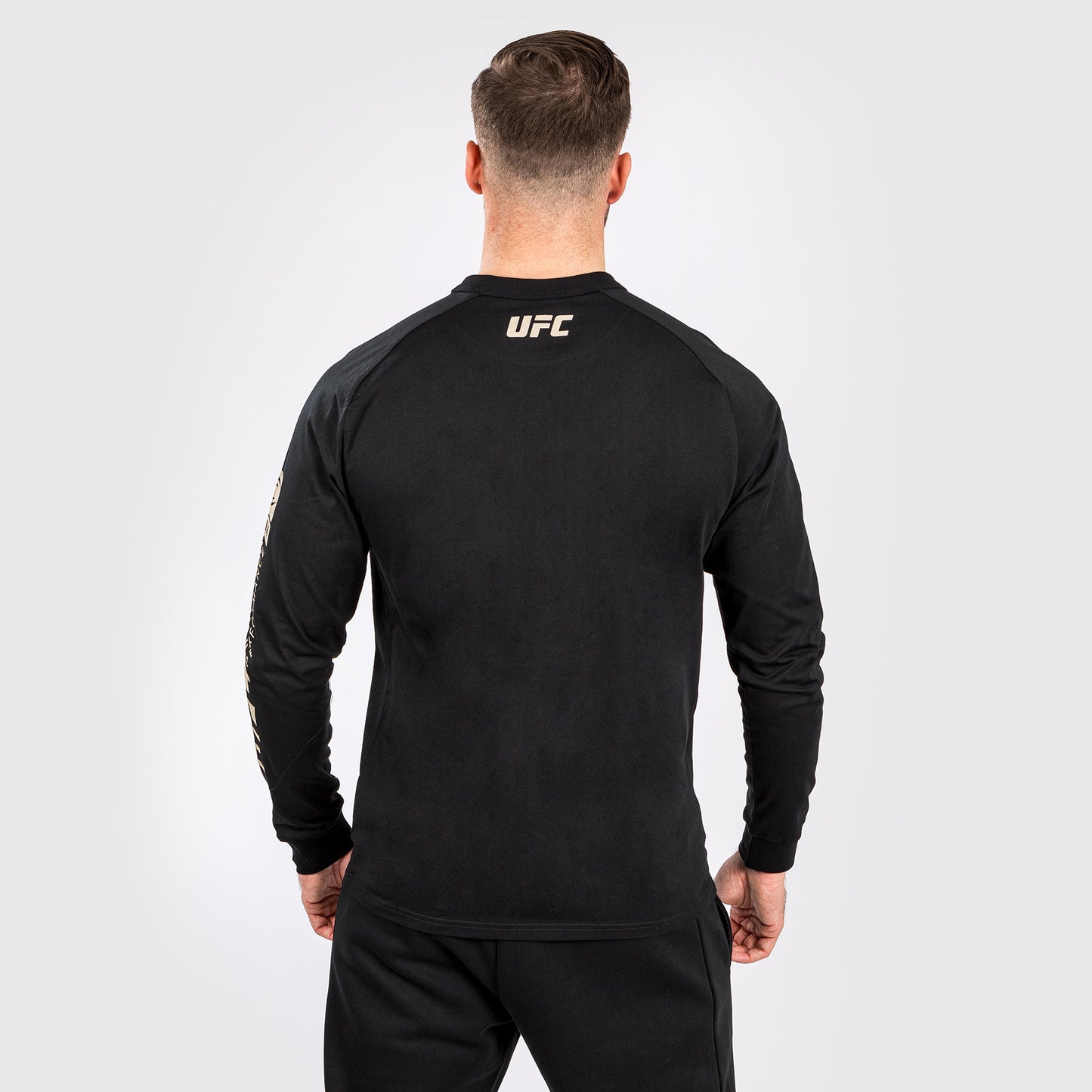 UFC Adrenaline by Venum Fight Week メンズ・ロングスリーブTシャツ - ブラック