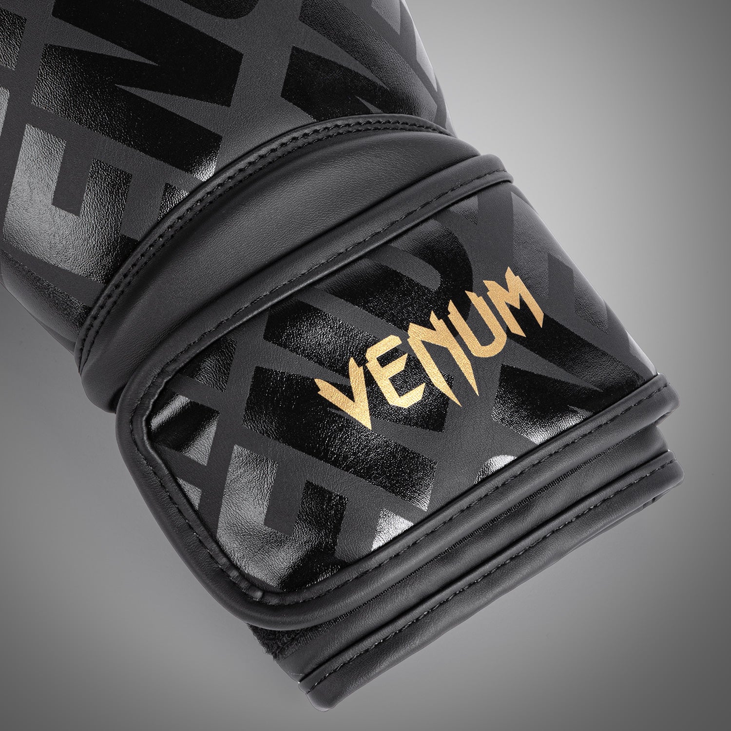【美品】Venum（べヌム） Contender 1.5 XT グローブ16oz Venum Contender 1.5 XT Boxing Gloves White/Silver - Venum