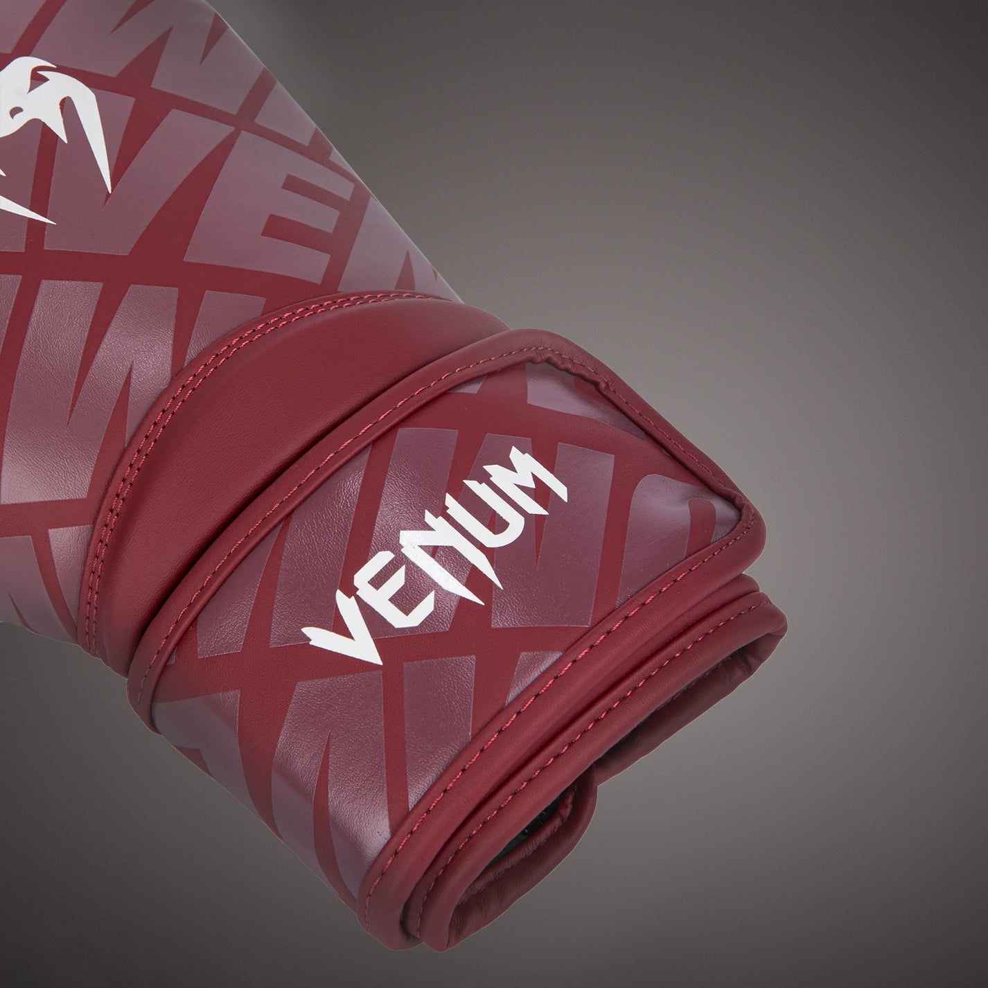 Venum Contender 1.5 XT ボクシンググローブ - ホワイト・バーガンディ