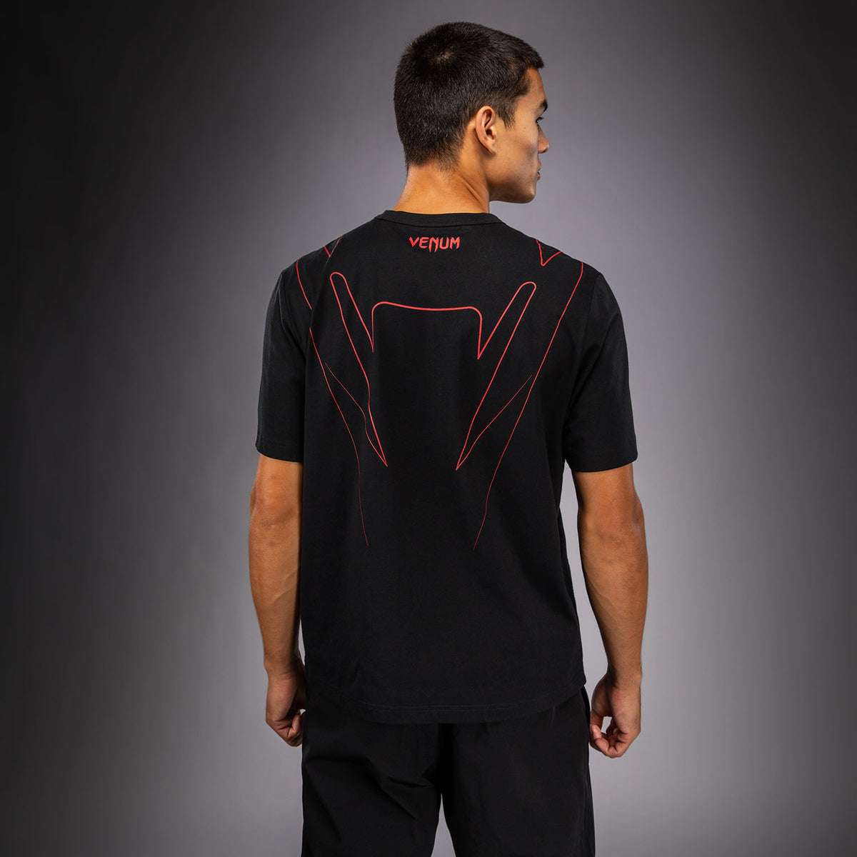 Venum Amazonia Reborn Tシャツ - ブラック/レッド