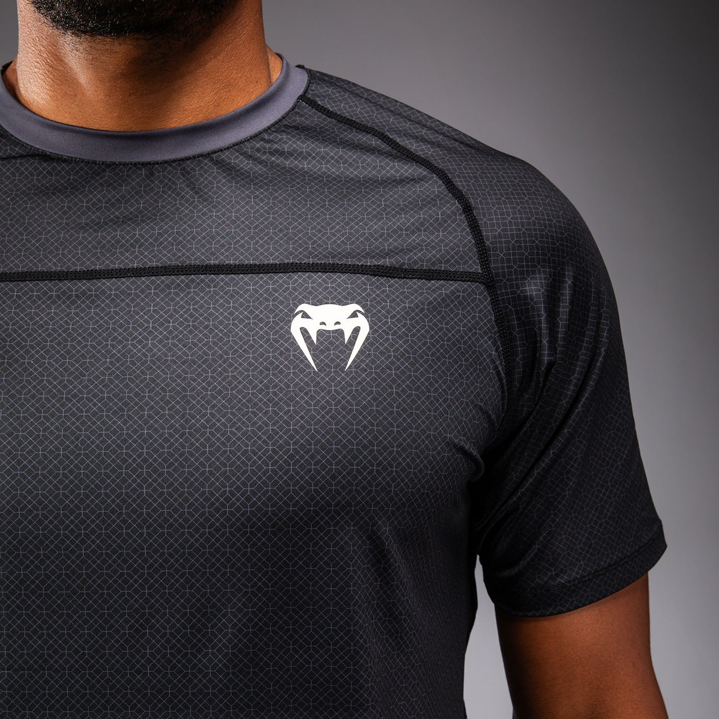 Venum x Roger Gracie Academy ドライテックTシャツ - ブラック