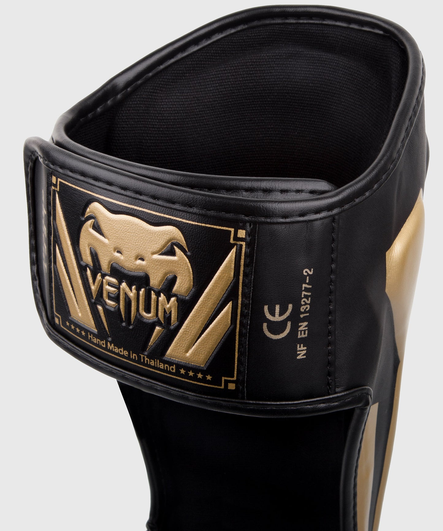 Venum Elite Standup シンガード：ブラック／ゴールド