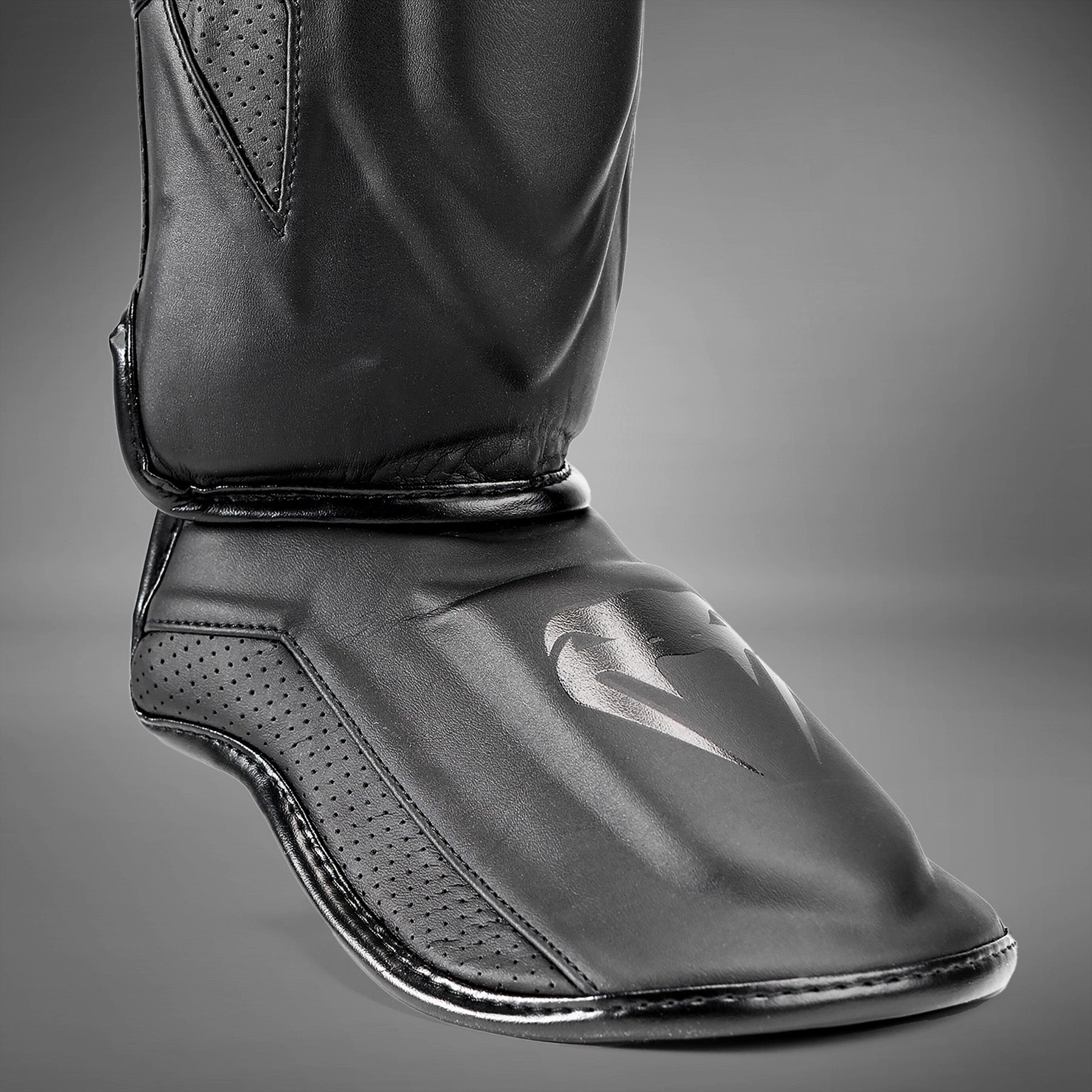 VENUM エリート シンガード VENUM／ヴェナム シンガード（レガース） Elite Shin Guards