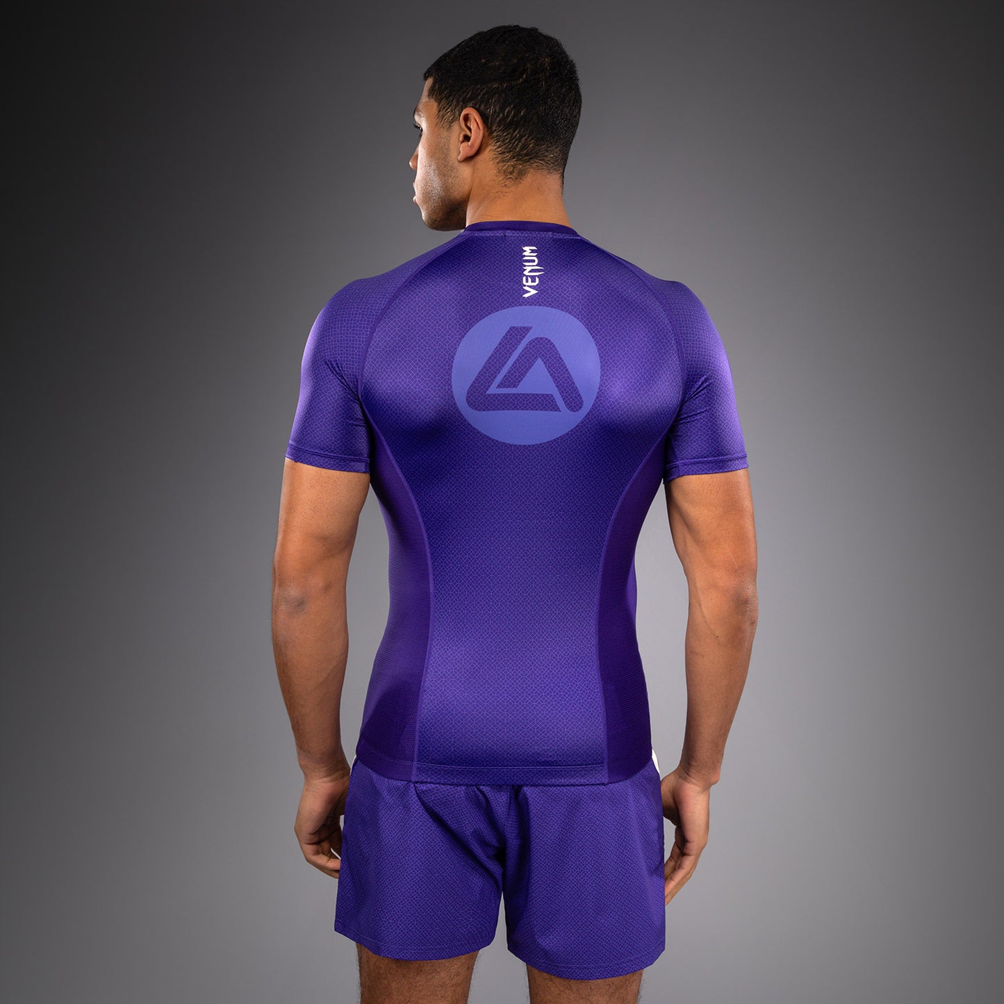 Venum x Roger Gracie Academy 半袖ラッシュガード - パープル