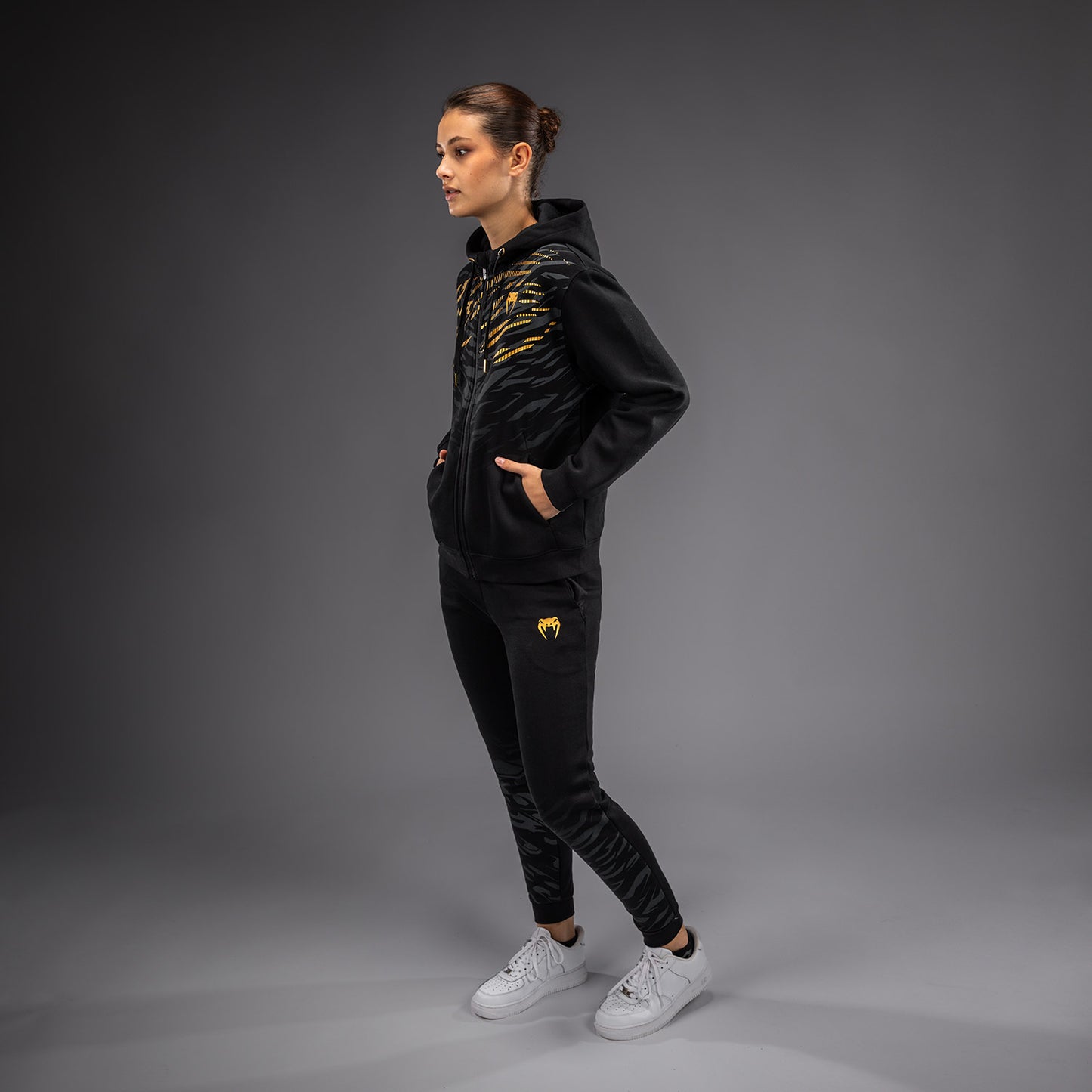 UFC Fusion by Venum Replica ジップ付きスウェットシャツ（女性用） - チャンピオン