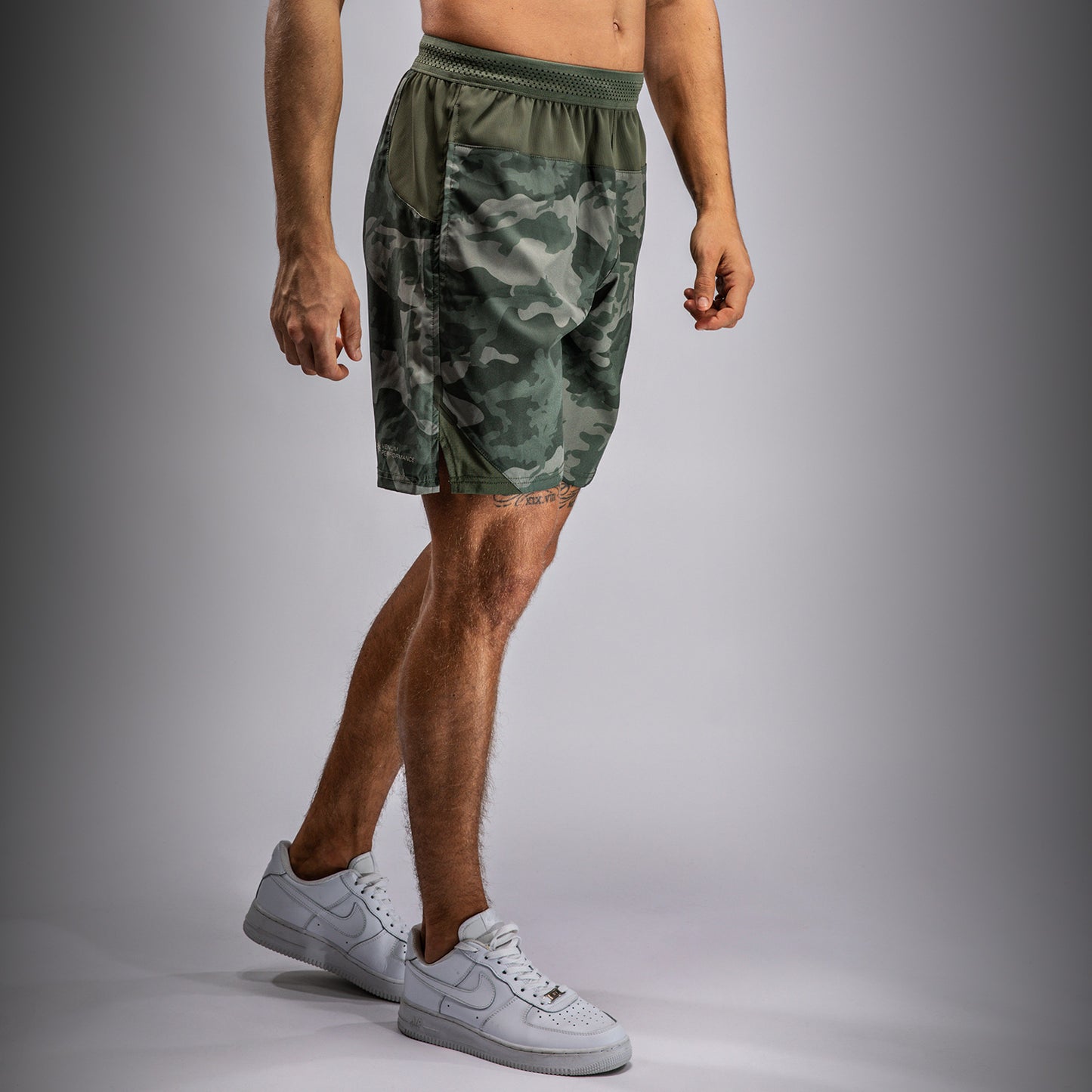 Venum G-Fit Air トレーニングショーツ メンズ - アーミーカモ