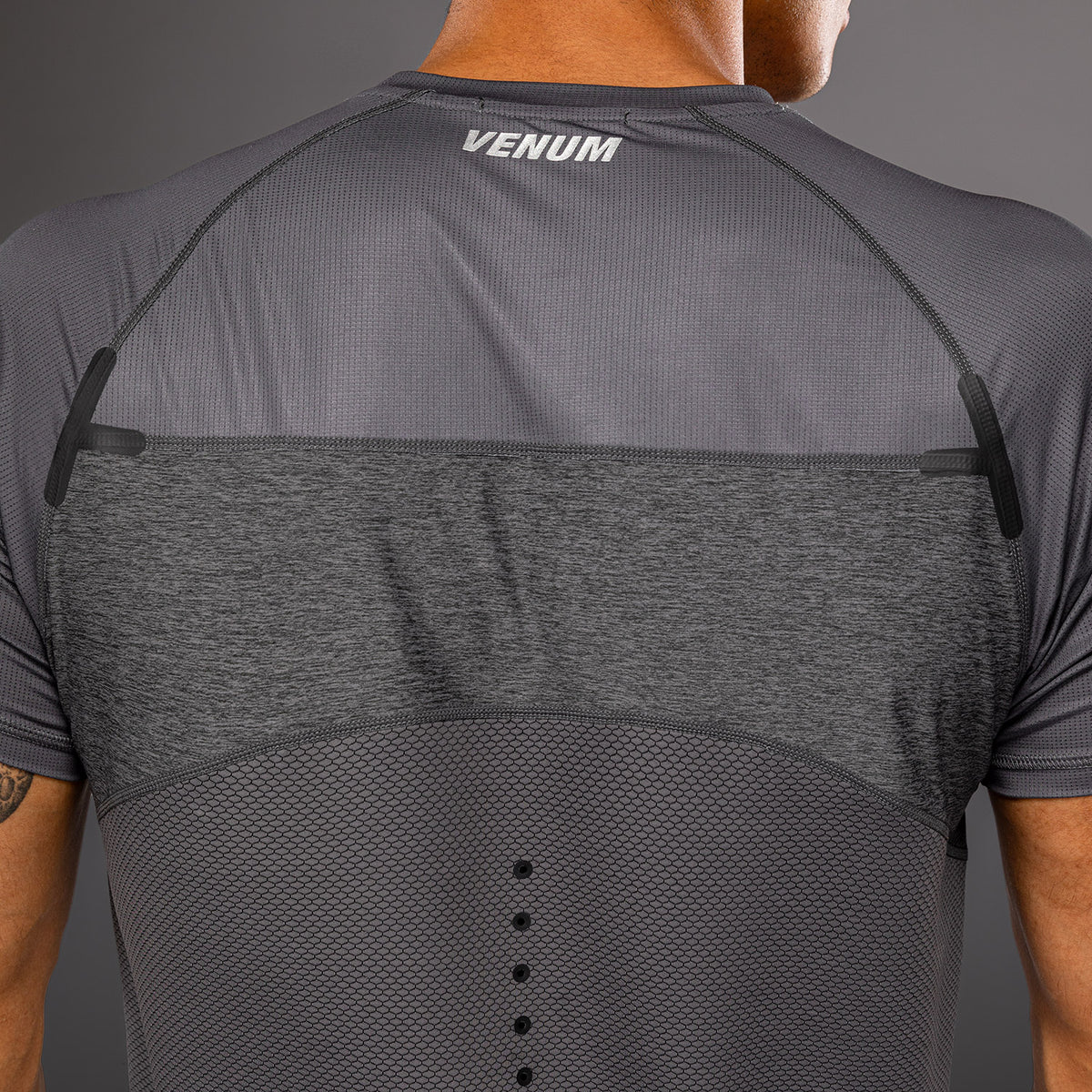 Venum G-Fit Scale ドライテックTシャツ - グレー