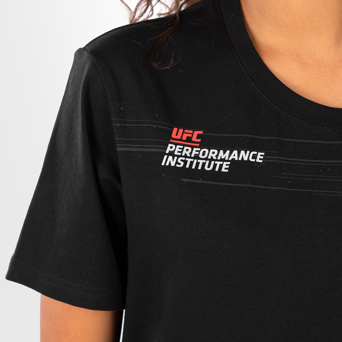 UFC Venum Performance Institute 2.0 女性用Tシャツ - ブラック/レッド