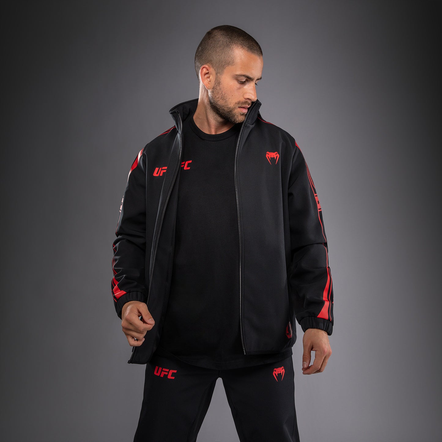 Venum UFC Unity by Venum Authentic Fight Week メンズ ジップフーディー - ブラック