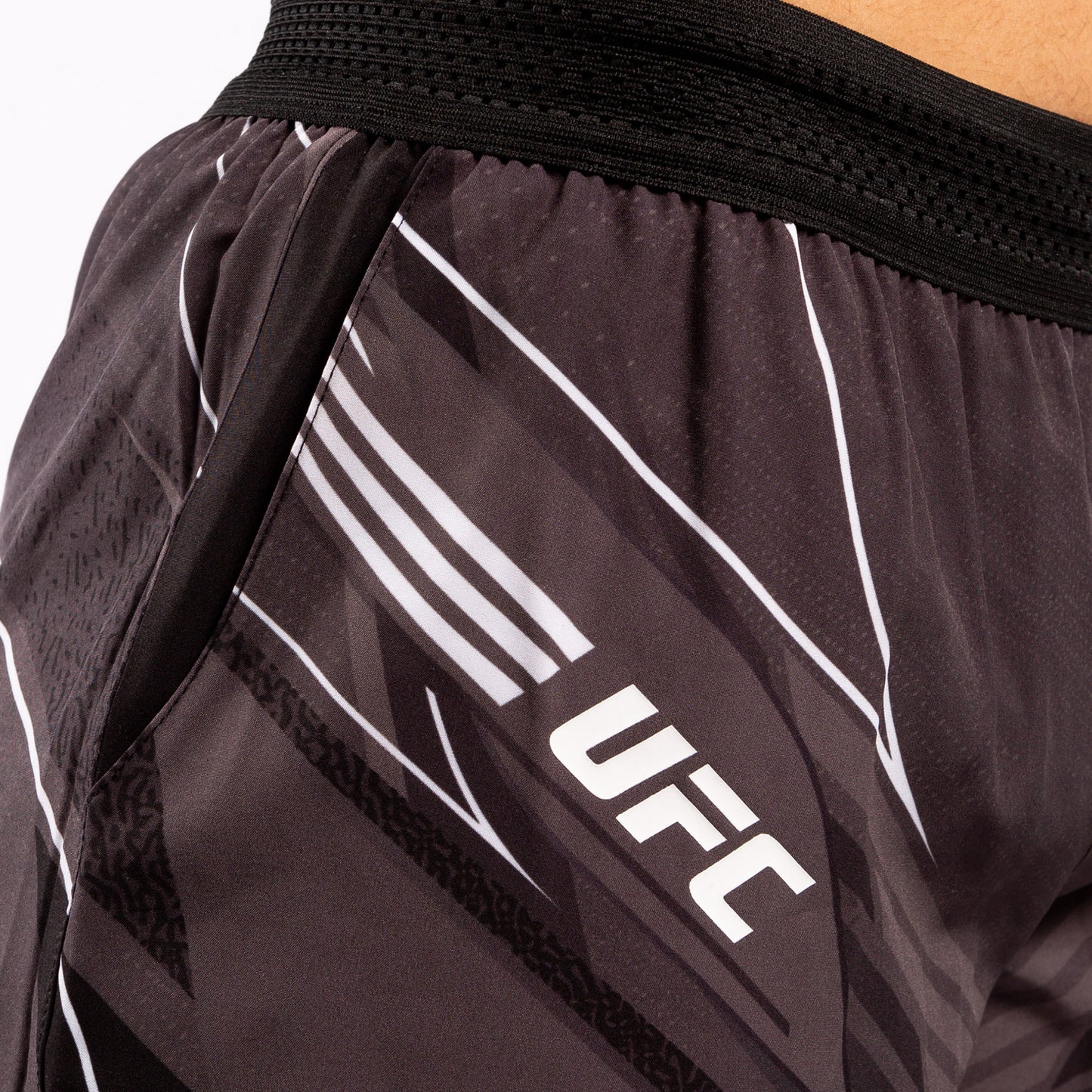 UFC VENUMレプリカウィメンズショート - 黒