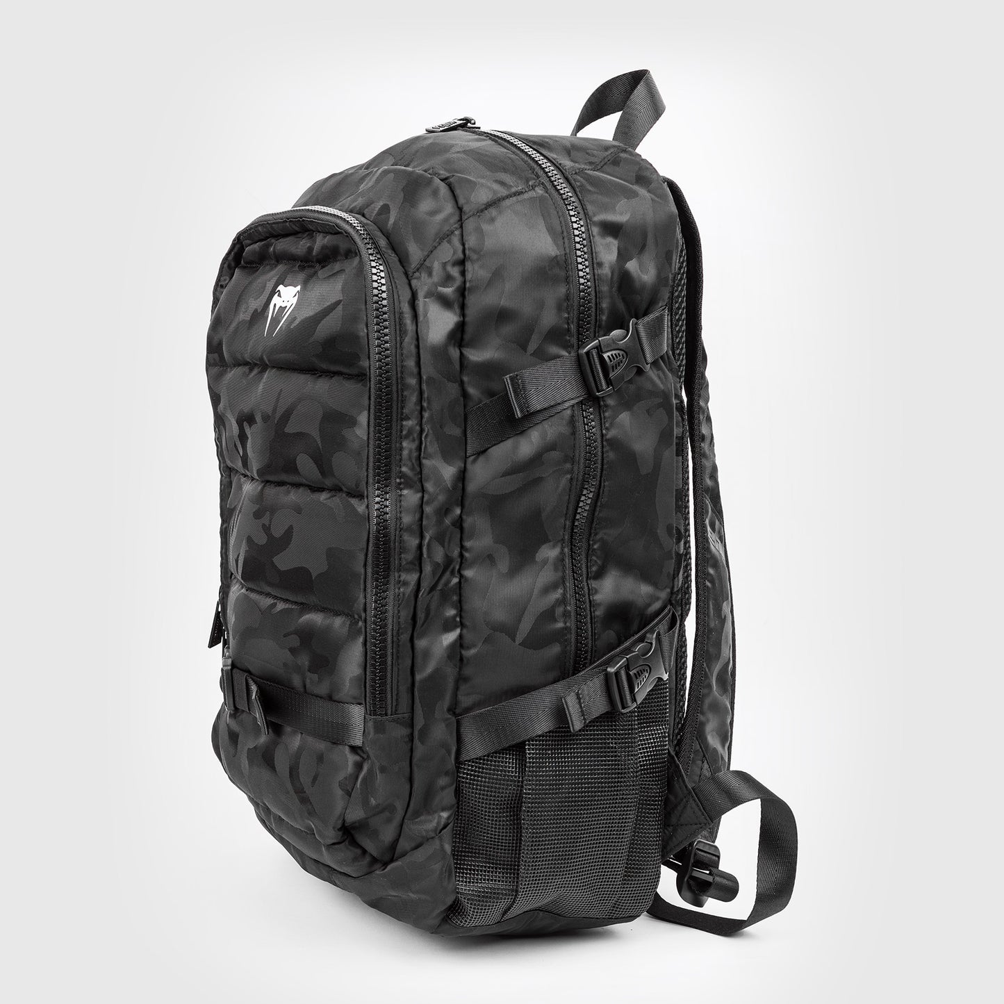 Venum Challenger Pro バックパック（20-25L） – ブラック/ダークカモ