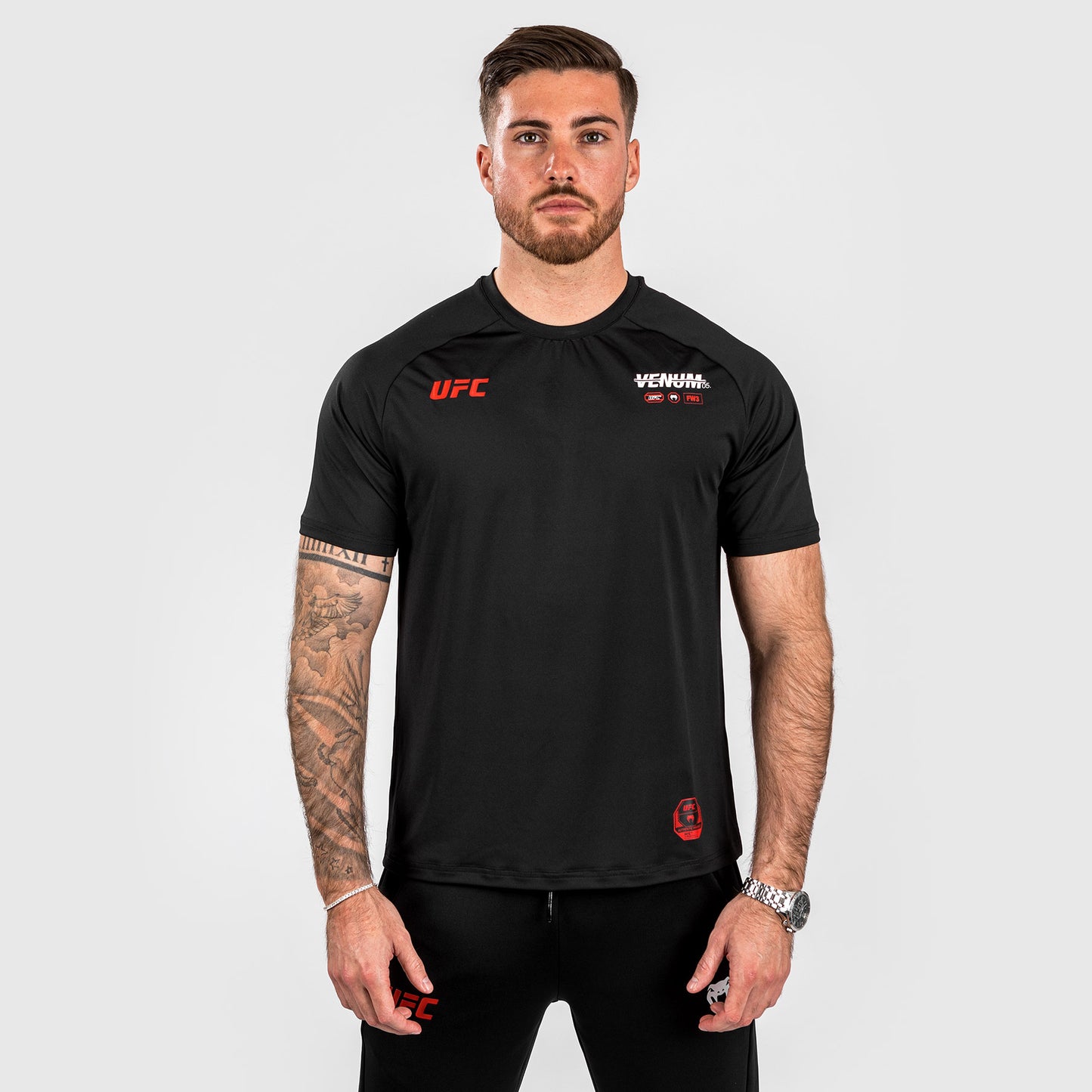 UFC Adrenaline by Venum Fight Week メンズ・ドライテックTシャツ - ブラック