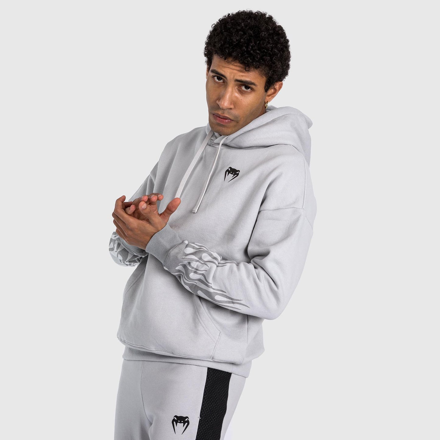 Venum x Dodge Demon 170 プルオーバー・パーカー - グレー