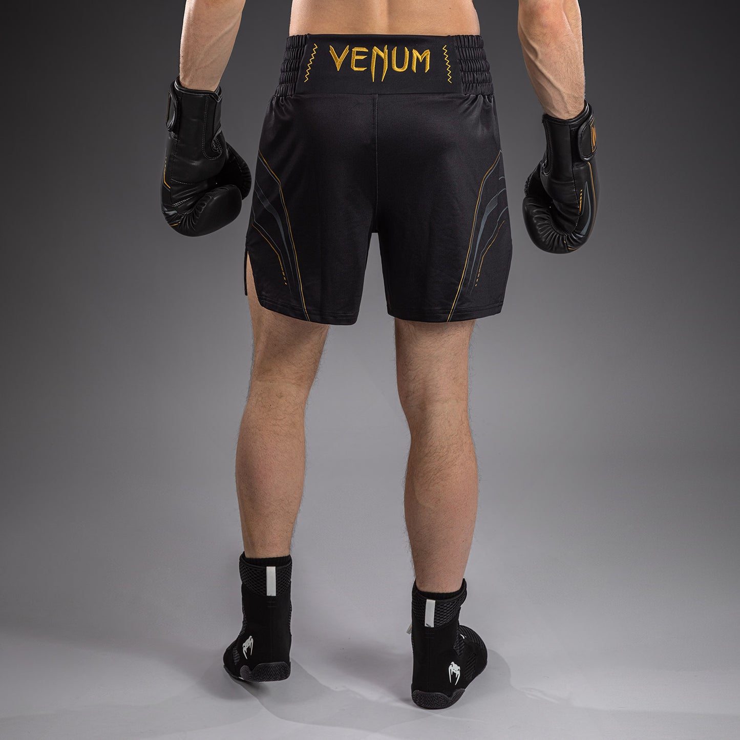 Venum Streamline ボクシングショーツ – ブラック/ゴールド