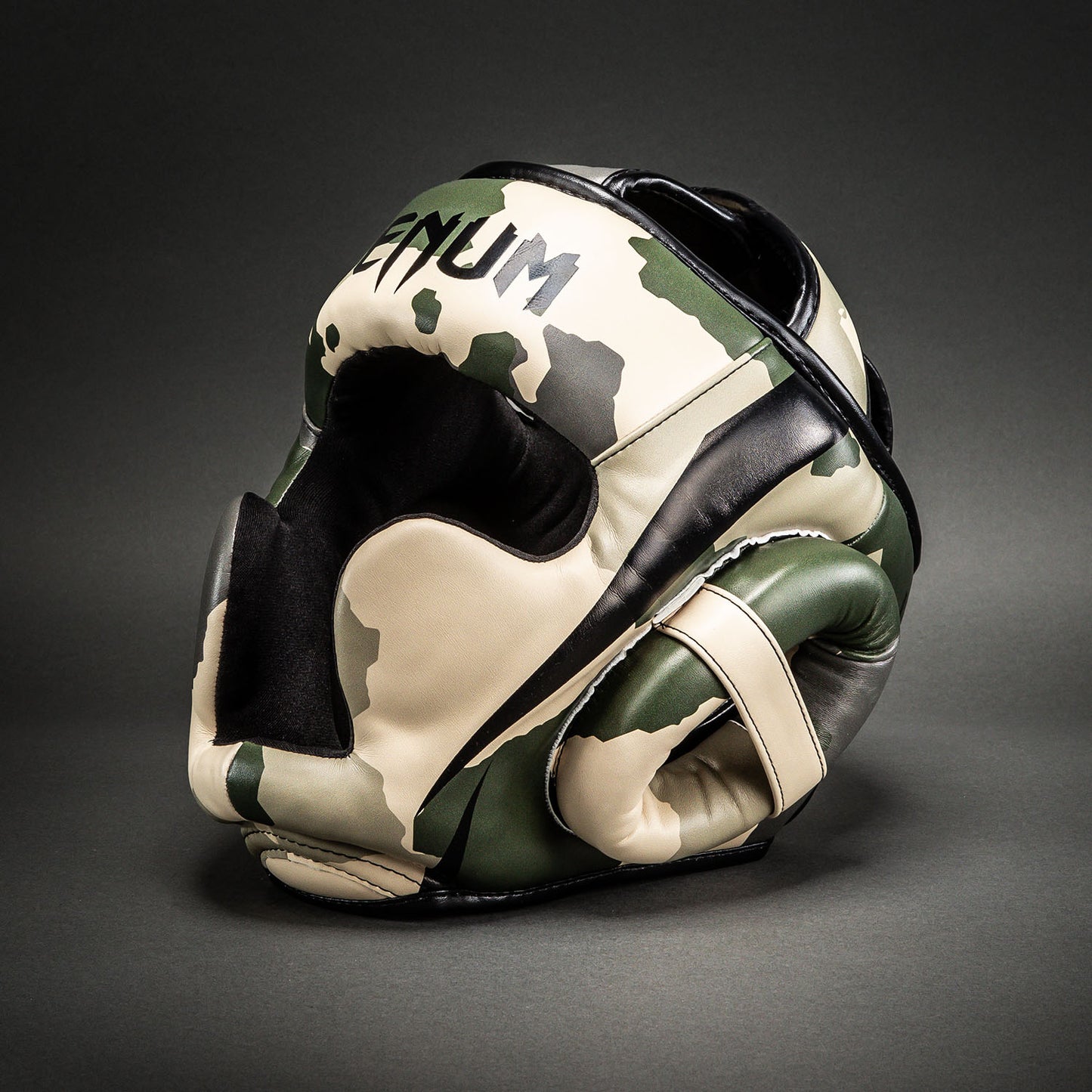 Venum Elite Camo ヘッドギア – カーキ/オフホワイト