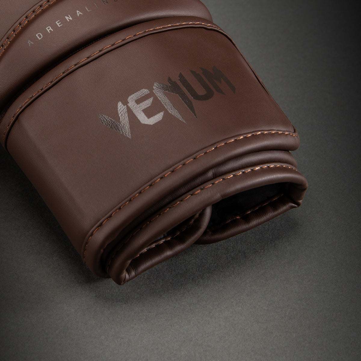 Venum Contender 1.5 ボクシンググローブ - ダークブラウン