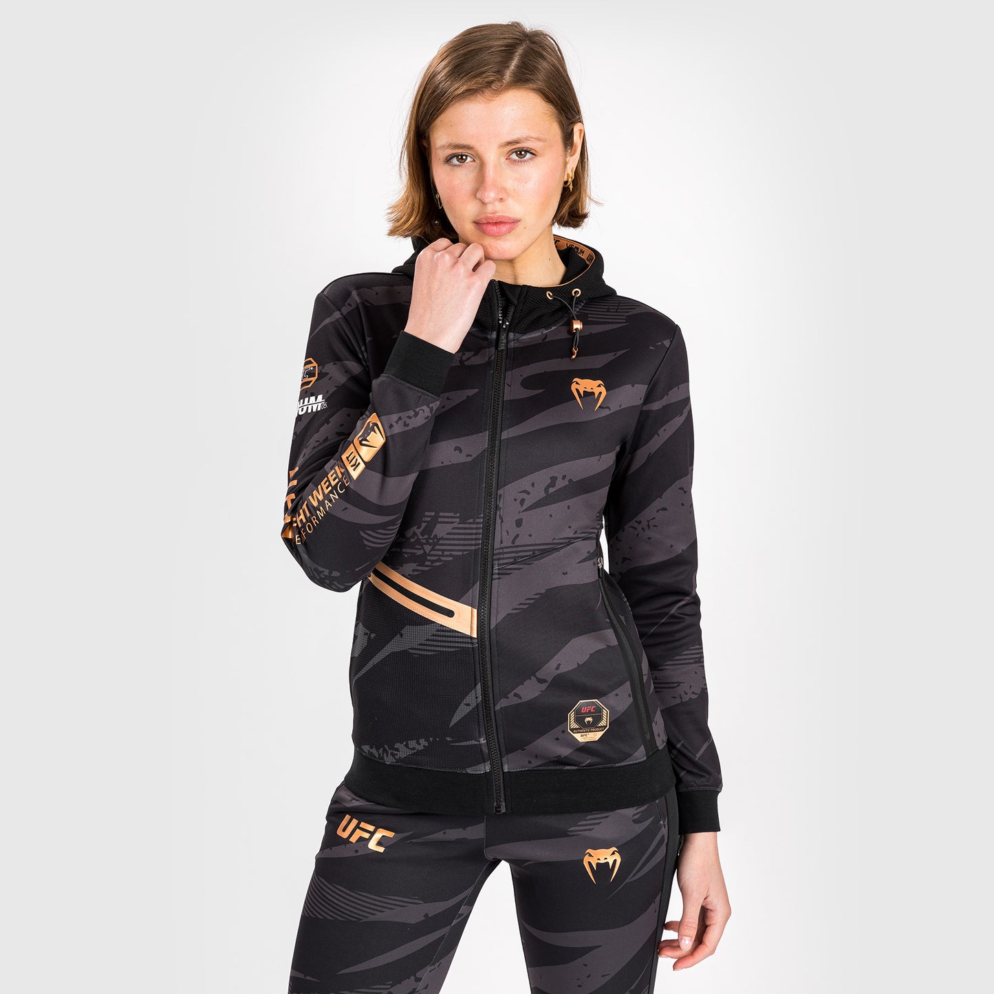 UFC Adrenaline By Venum Fight Week ウィメンズ・ジップ・フーディ - Urban Camo