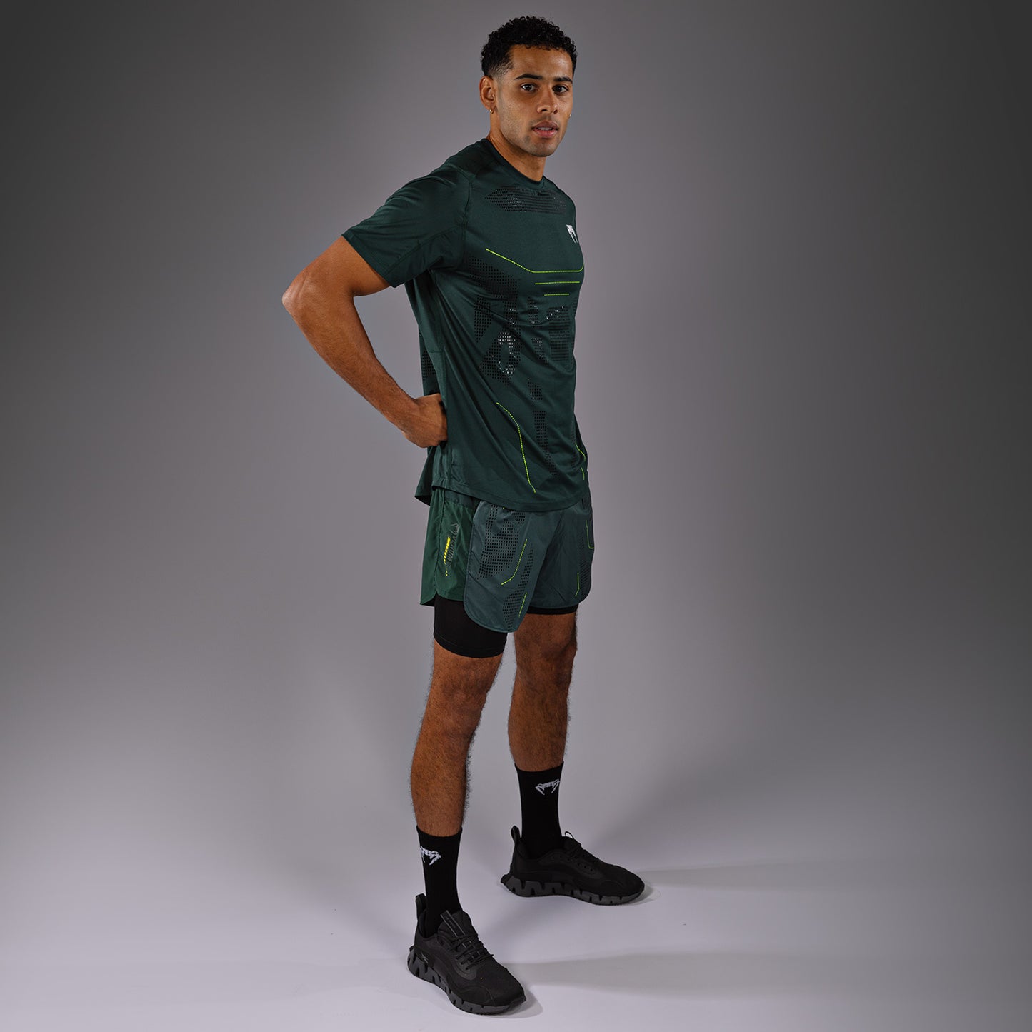Venum Technical 3.0 ドライテック Tシャツ - フォレストグリーン