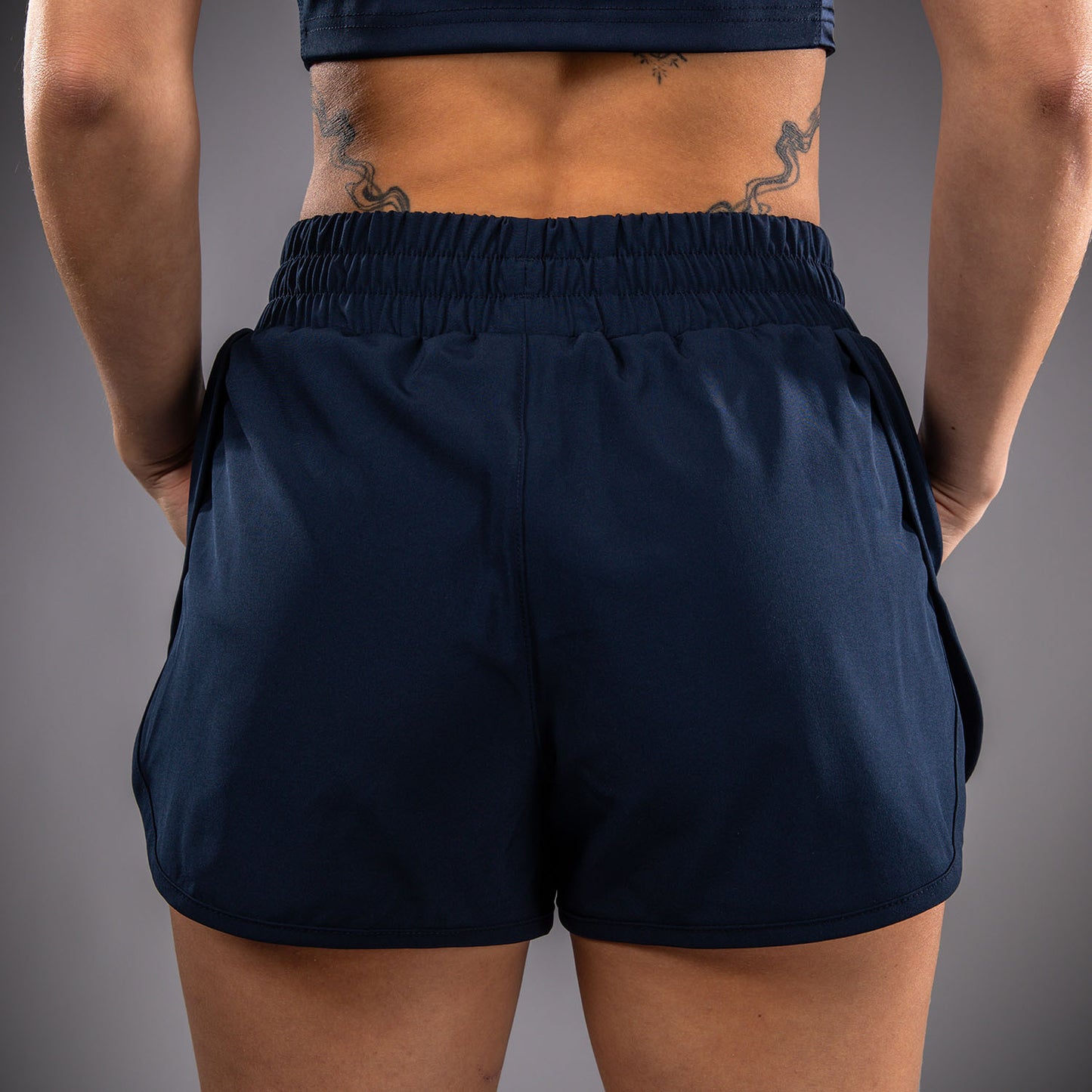 Venum Sculpt Shape レディース トレーニングショーツ - ネイビーブルー