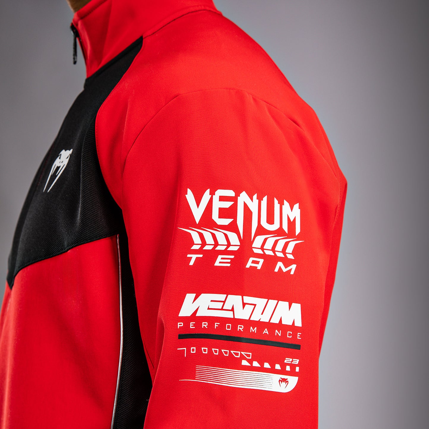 Venum Motorsport - レーサーレッド ソフトシェルジャケット