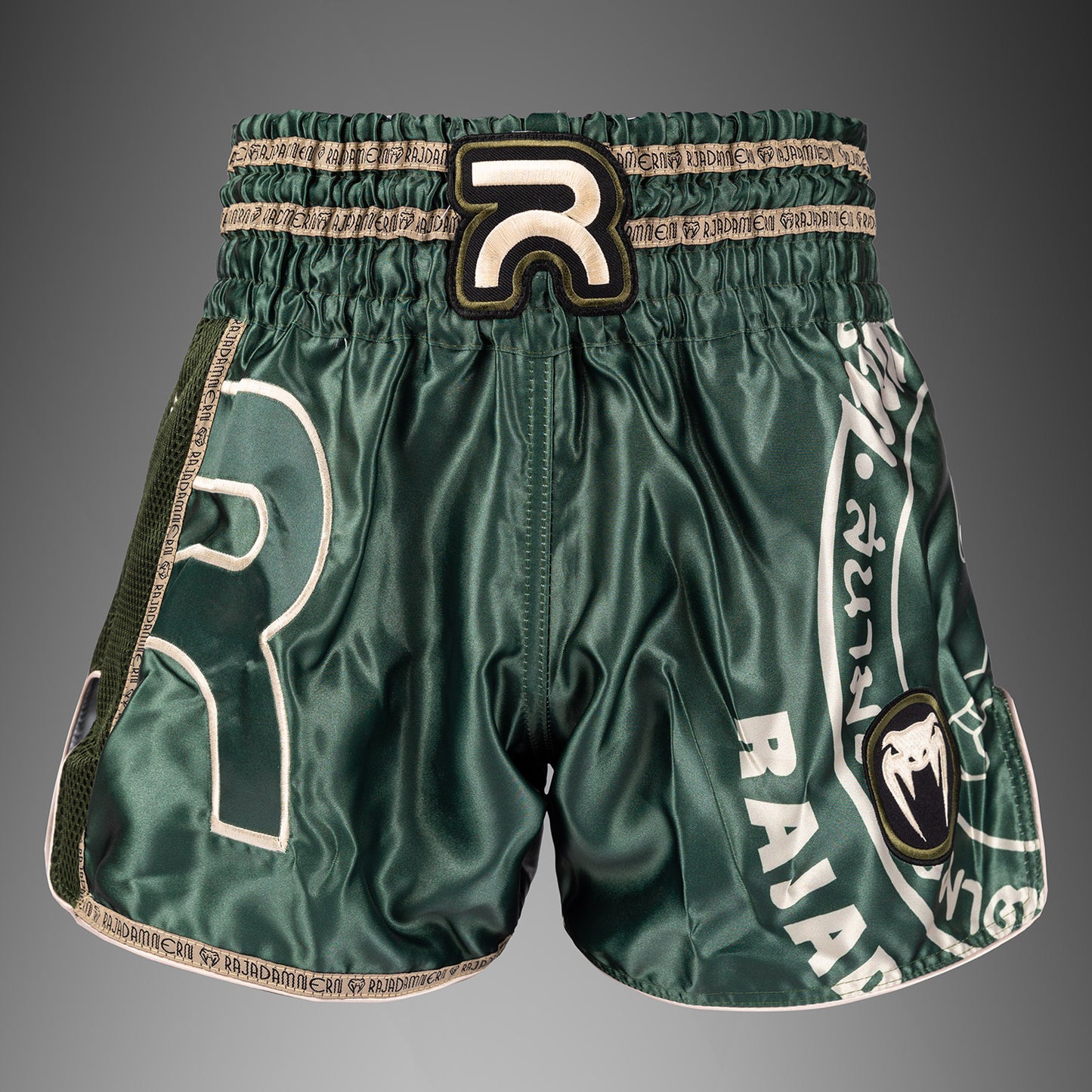 Venum x Rajadamnern Muay Thai ショーツ - ミリタリーグリーン