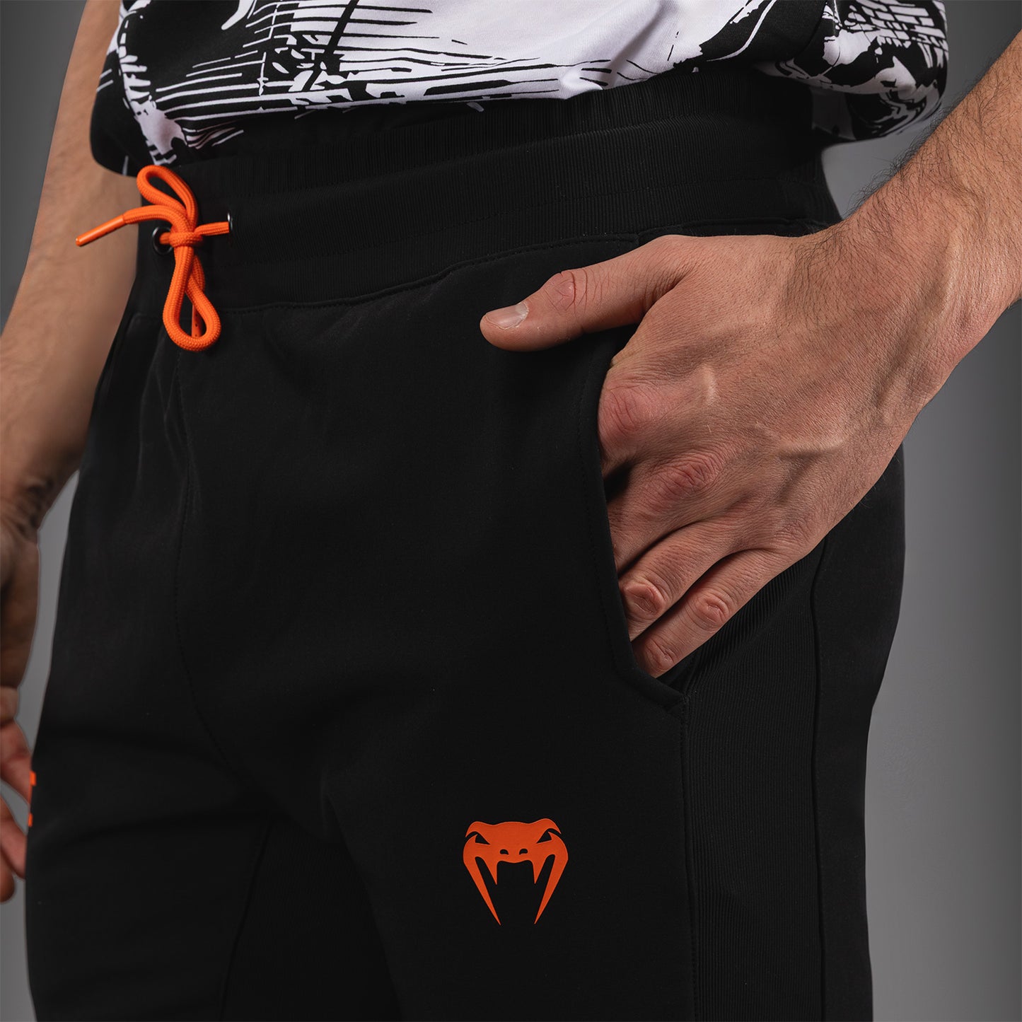 UFC Zenith by Venum Authentic Fight Week パンツ メンズ - ブラック