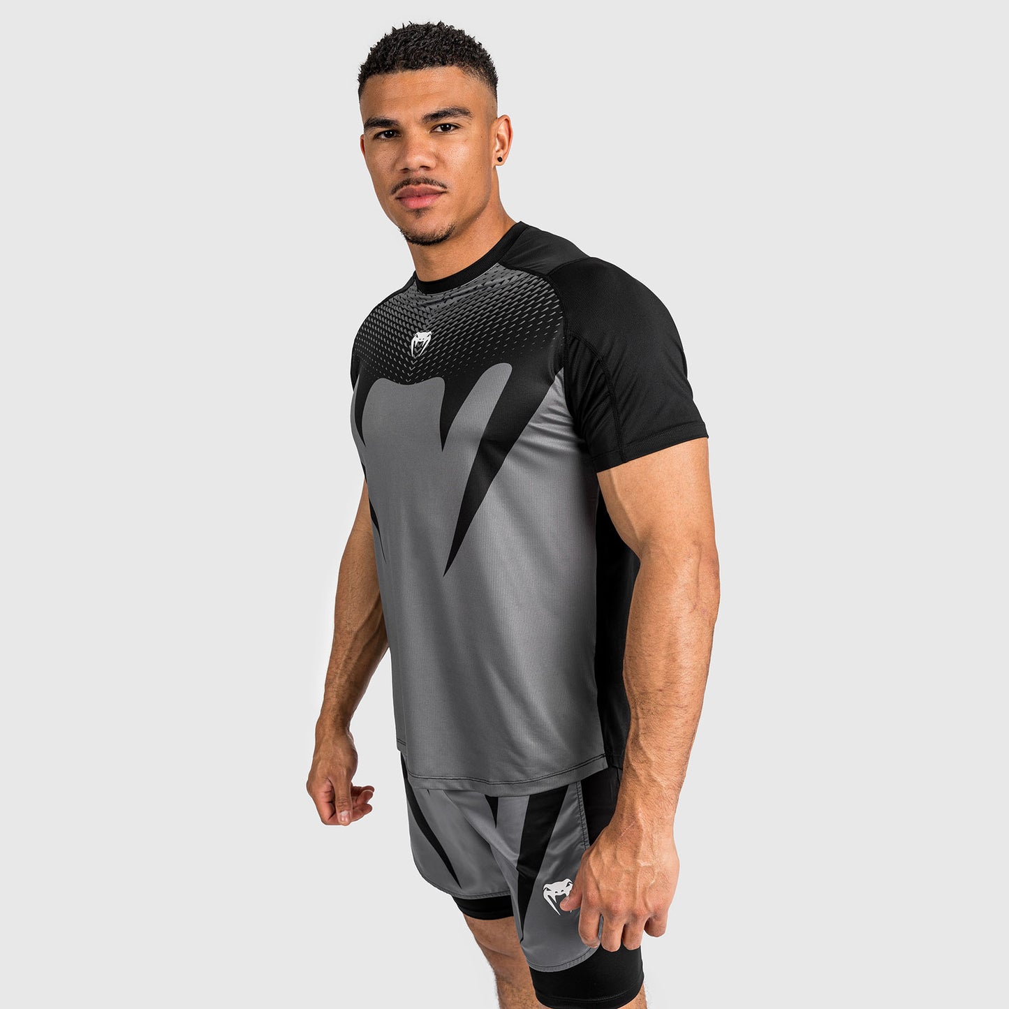 Venum Attack Dry-Tech Tシャツ - ブラック