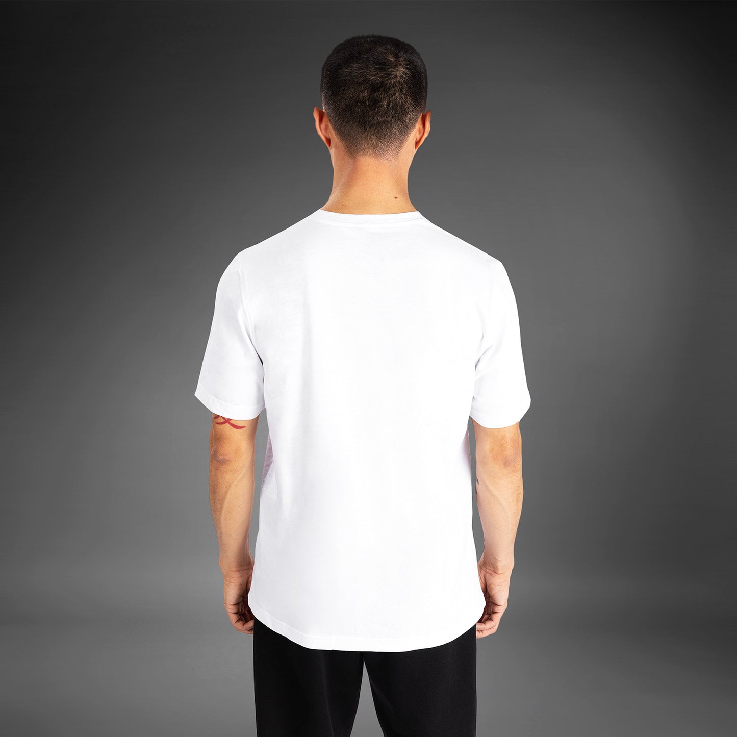 UFC Fusion by Venum Replica ショートスリーブTシャツ（男性用） - ホワイト