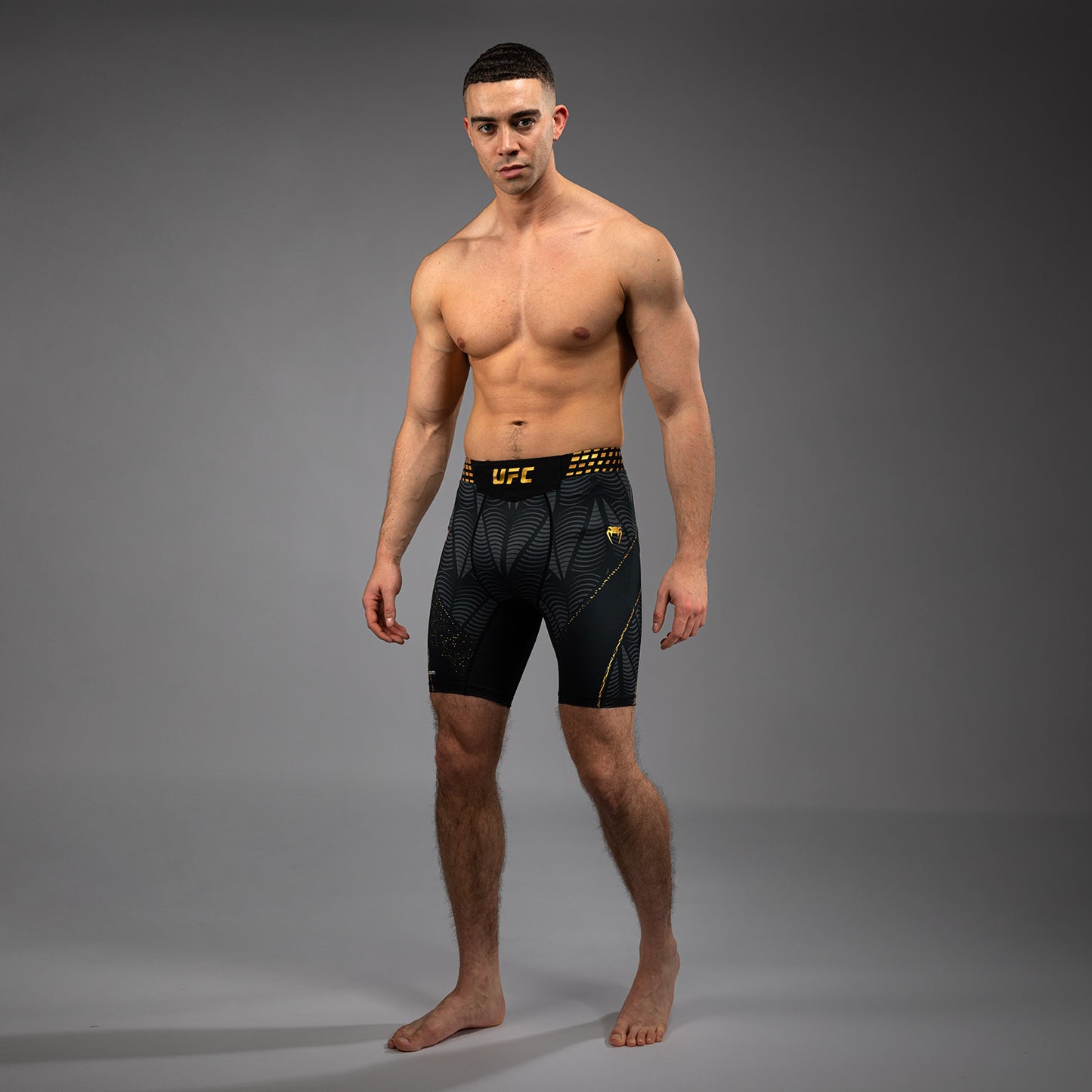 UFC Zenith by Venum Authentic Fight Night ヴァレトゥードショーツ メンズ - チャンピオン