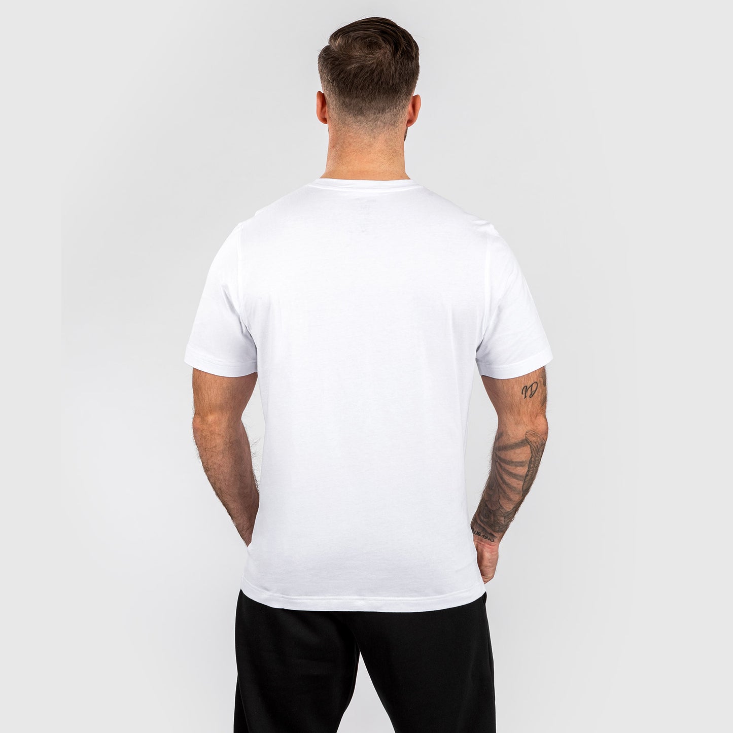 UFC Adrenaline by Venum Replica メンズ半袖Tシャツ - ホワイト