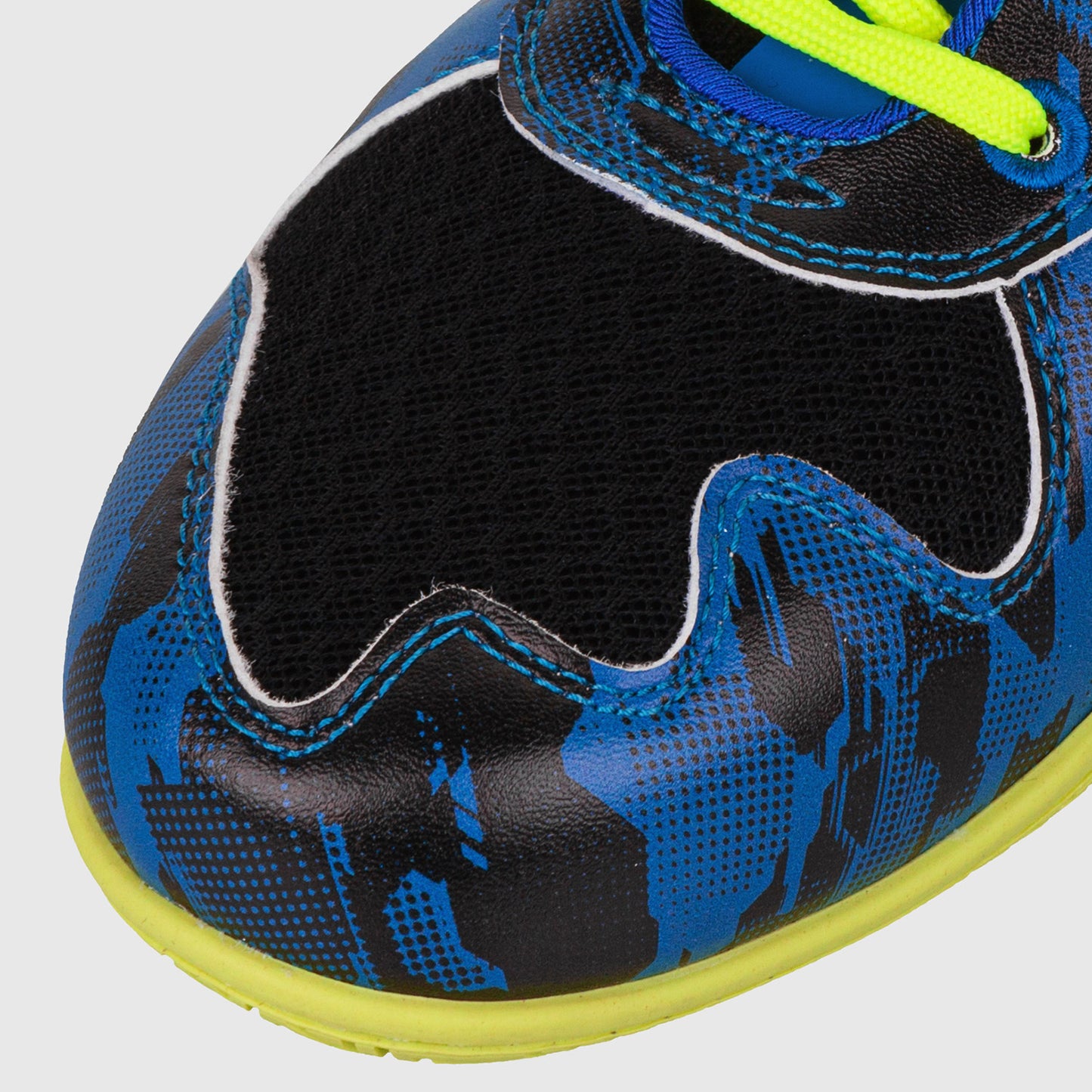 Venum Giant Low ボクシングシューズ（ロマチェンコ版）