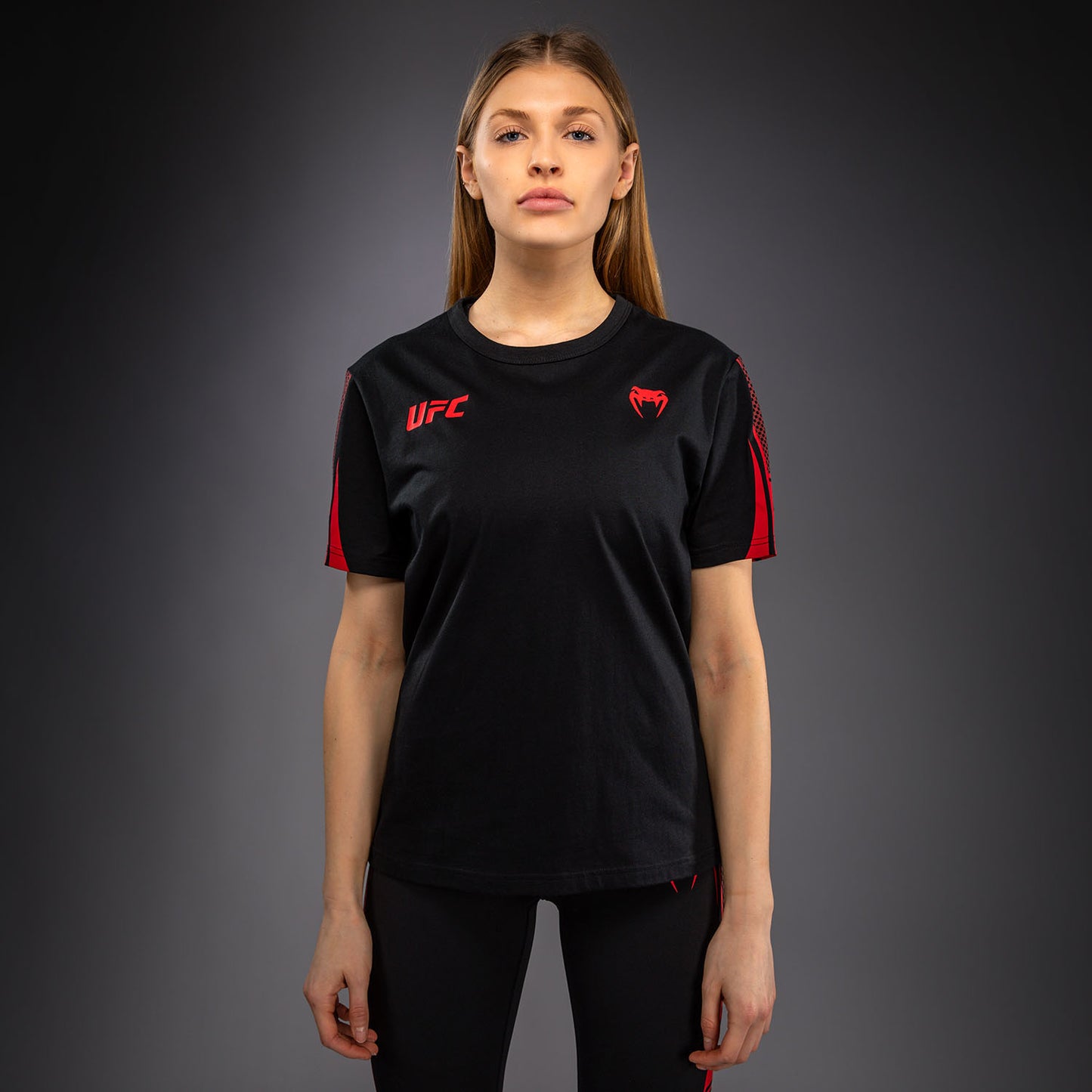 Venum UFC Unity by Venum Authentic Fight Week ウィメンズ 半袖Tシャツ - ブラック