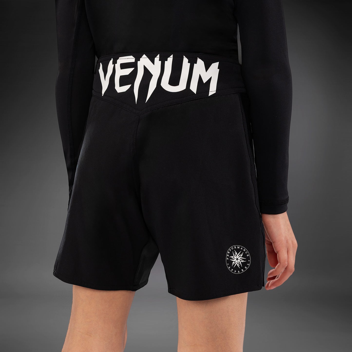 Venum Light キッズファイトショーツ - ブラック