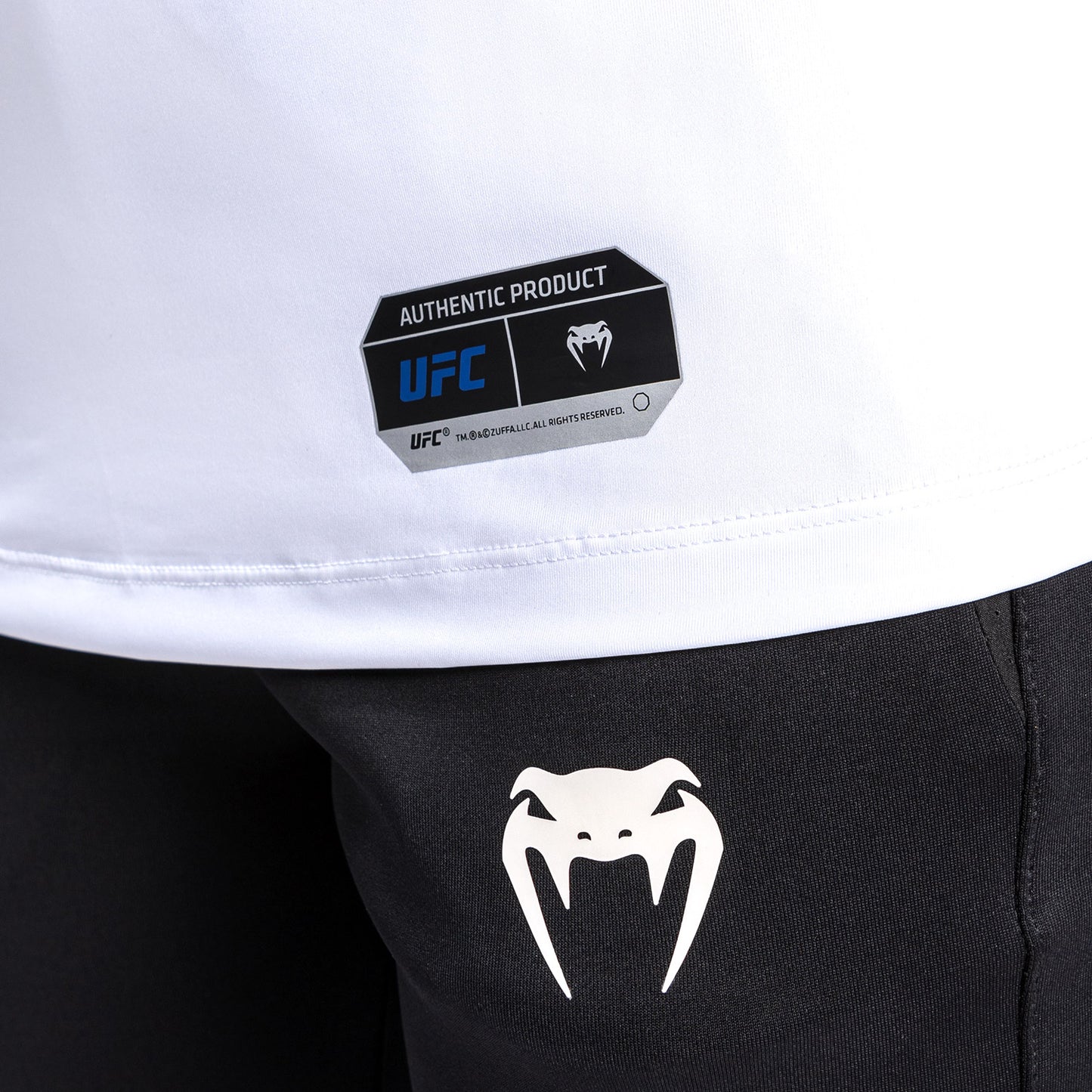 Venum UFC Authentic Fight Night 2.0 Midnight Edition ウィメンズ Walkout ジャージ – アイス