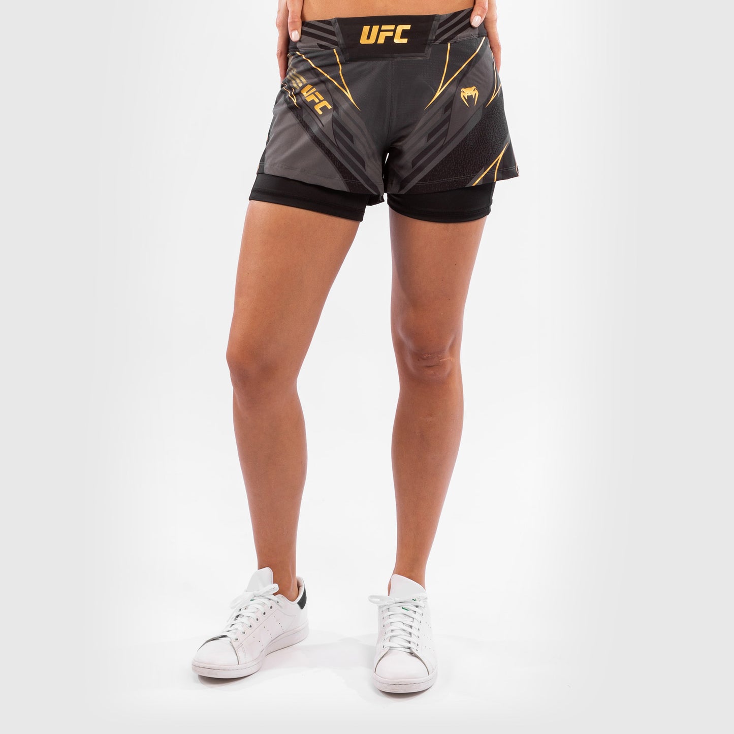 UFC VENUM本物のファイトナイトウィメンズショート-ショートフィット - チャンピオン